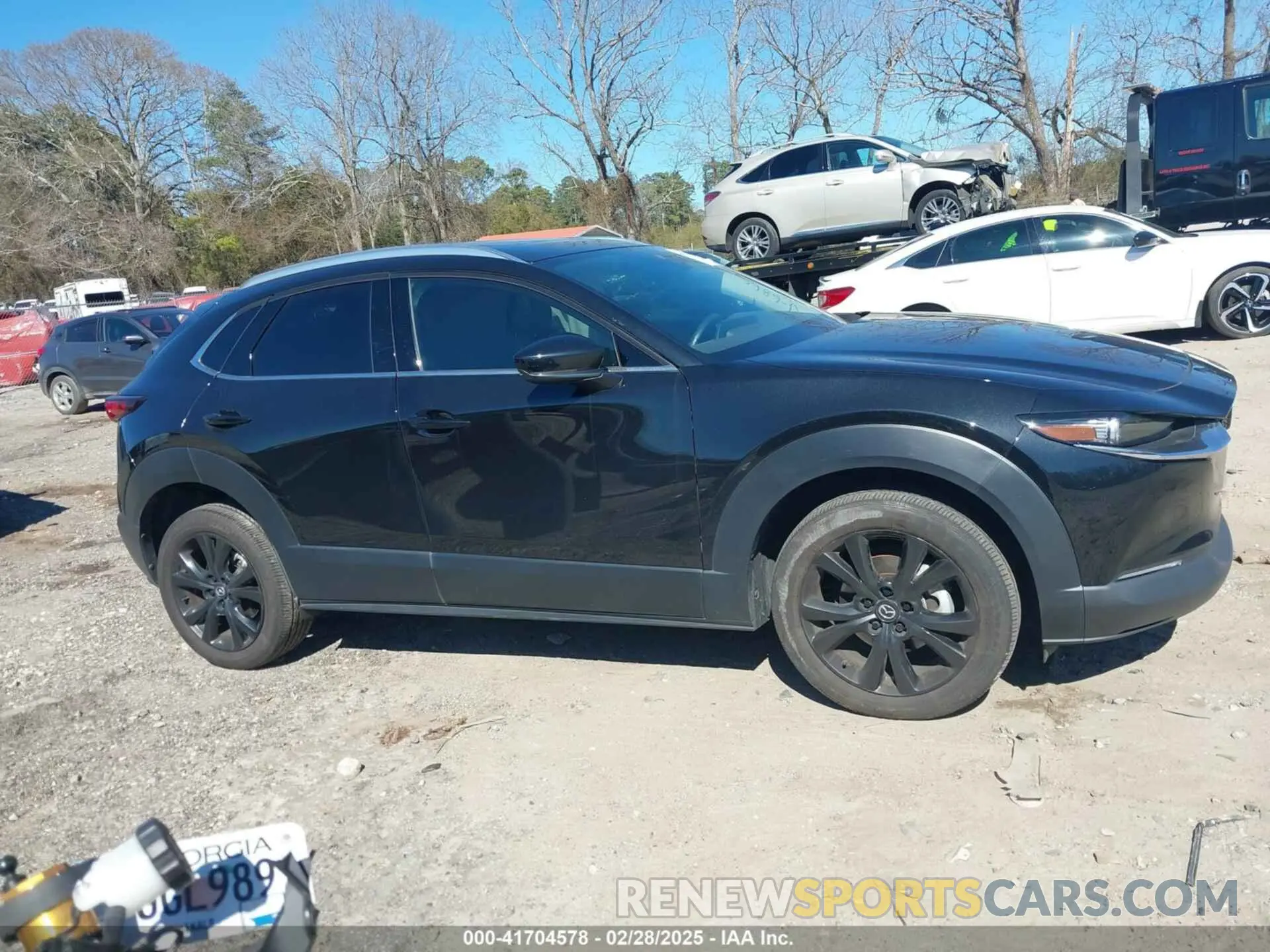 14 fotografías del automóvil dañado 3MVDMBDY4NM446866 MAZDA CX-30 2022