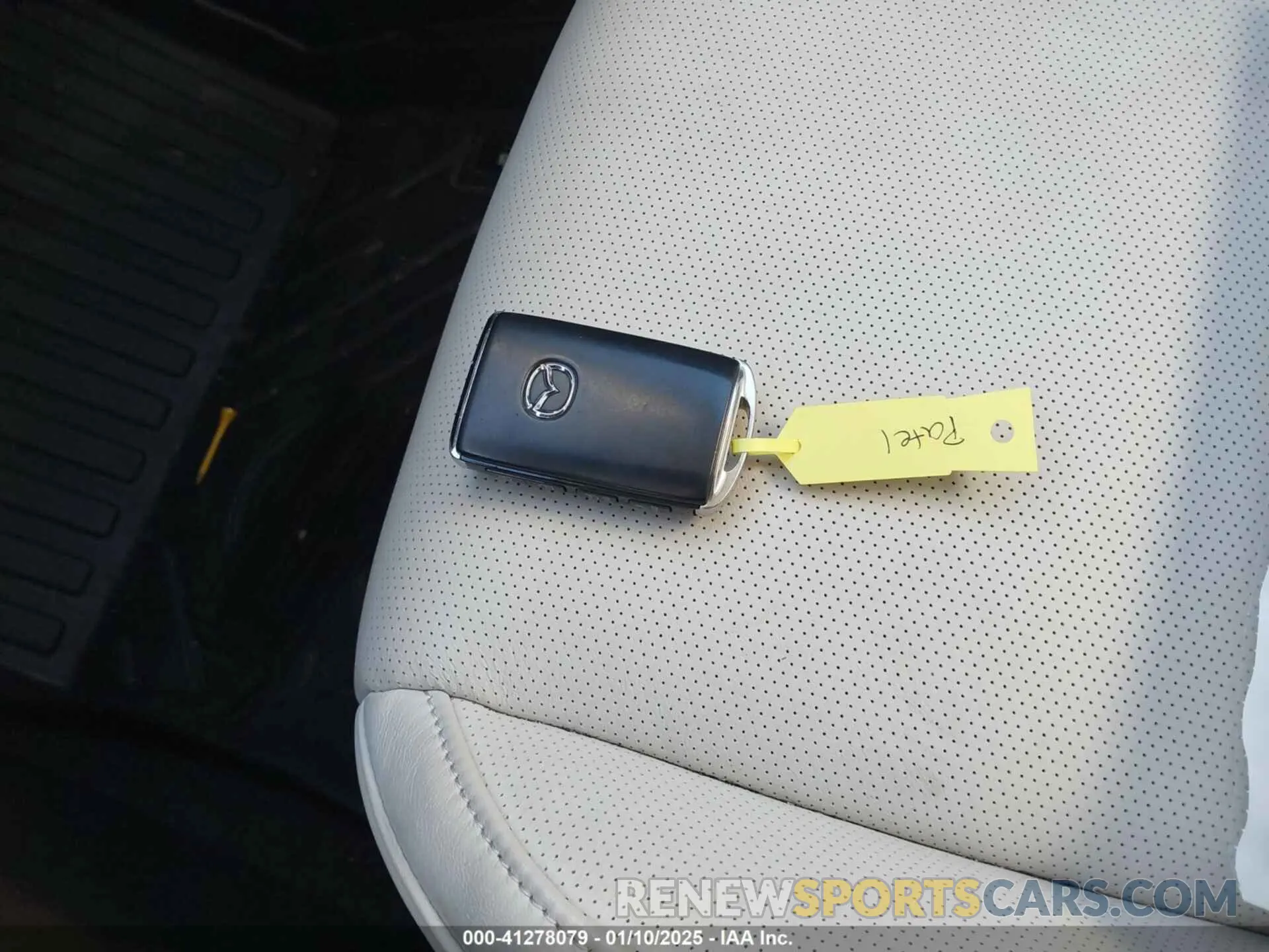 11 fotografías del automóvil dañado 3MVDMBEY7NM445788 MAZDA CX-30 2022