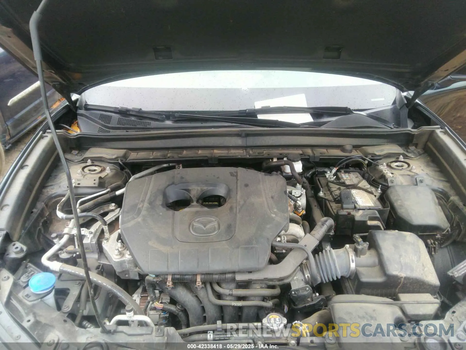 10 fotografías del automóvil dañado 3MVDMBAM0PM560643 MAZDA CX-30 2023