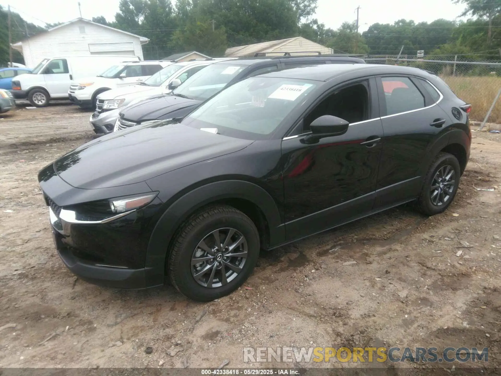 2 fotografías del automóvil dañado 3MVDMBAM0PM560643 MAZDA CX-30 2023