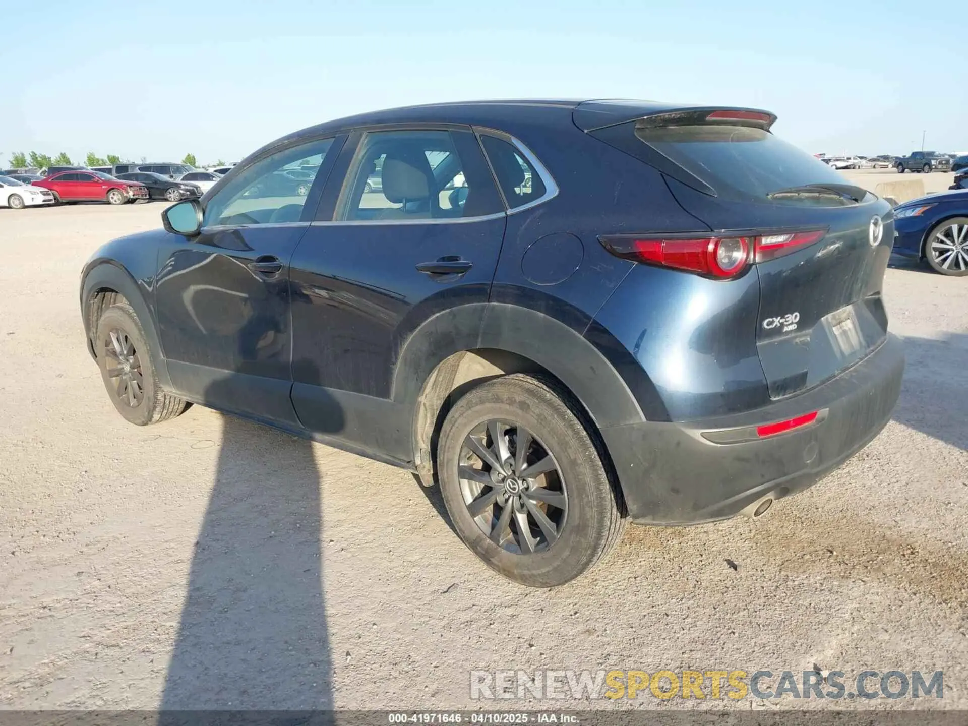 3 fotografías del automóvil dañado 3MVDMBAM1PM540711 MAZDA CX-30 2023