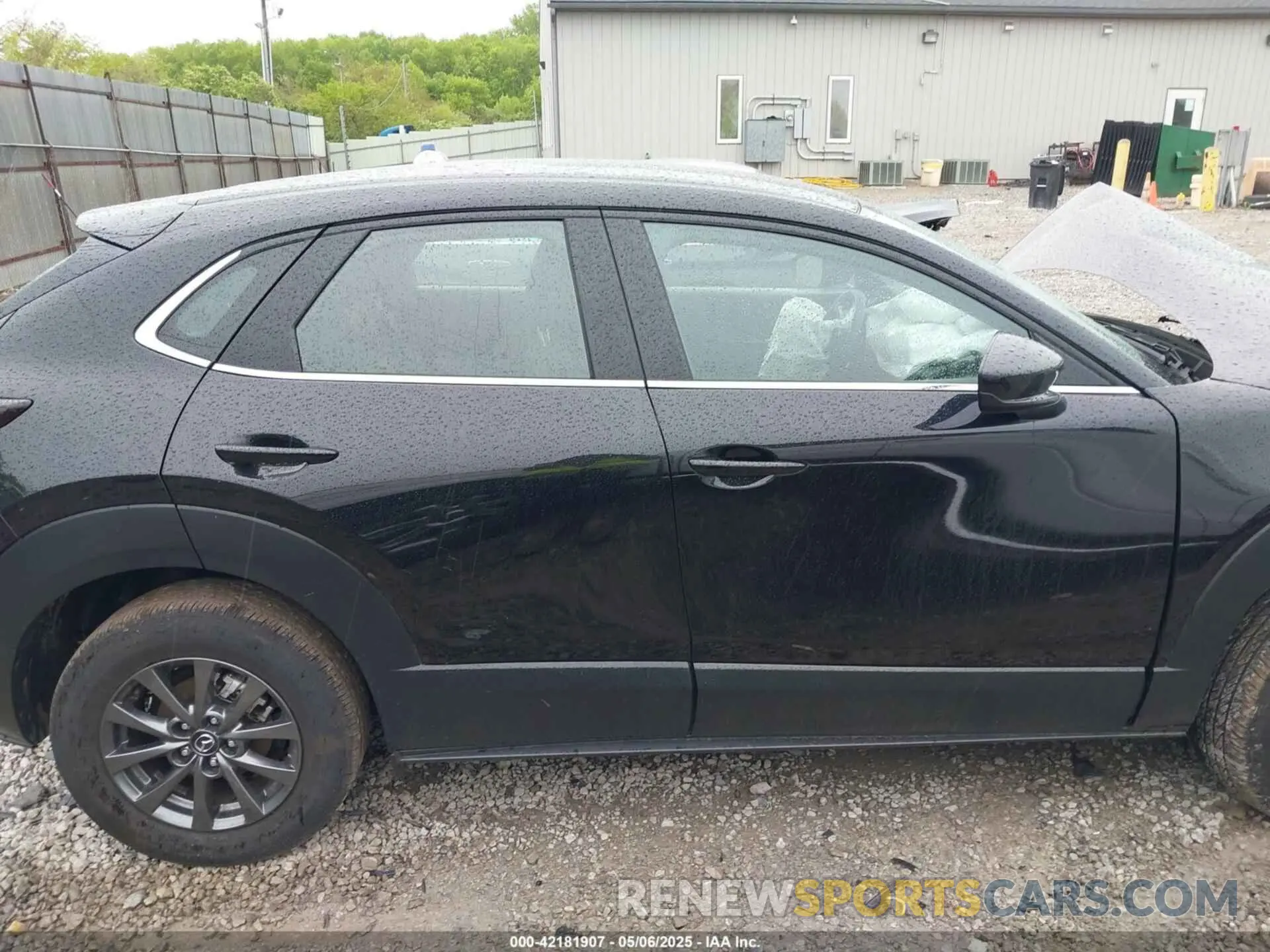 14 fotografías del automóvil dañado 3MVDMBAM7PM561904 MAZDA CX-30 2023