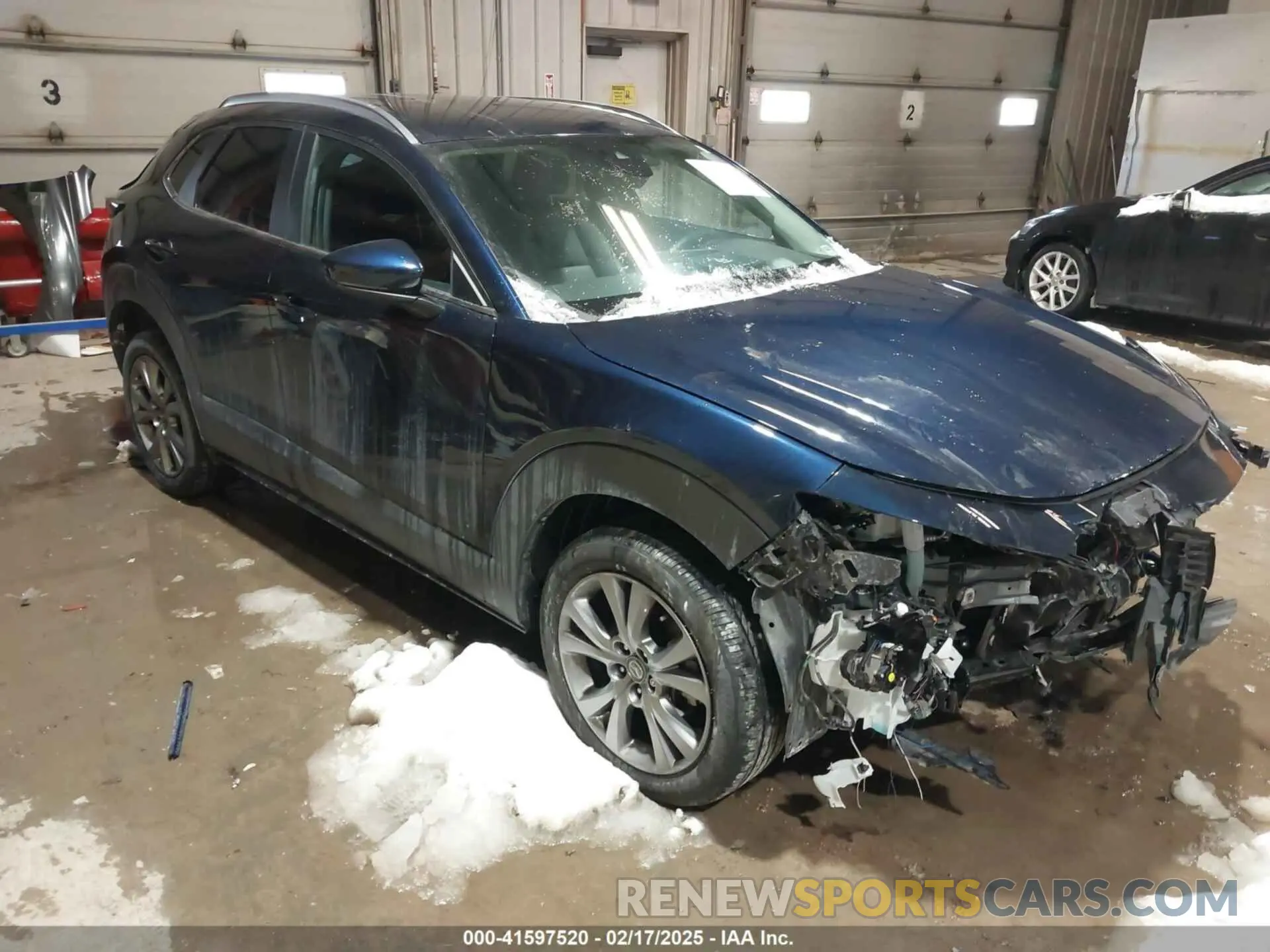 1 fotografías del automóvil dañado 3MVDMBBM2PM583968 MAZDA CX-30 2023