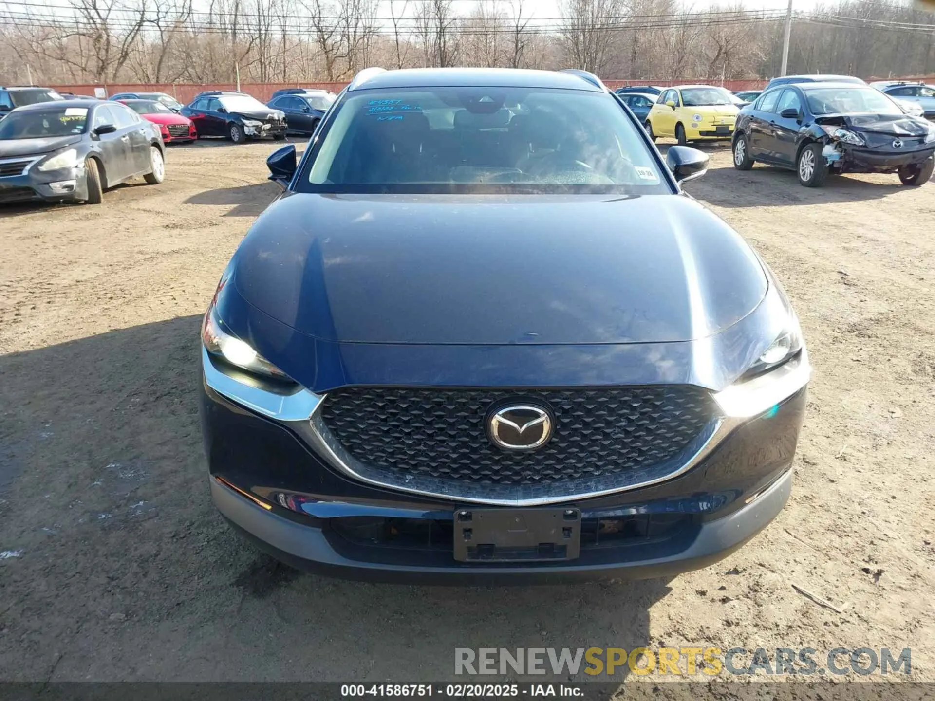 12 fotografías del automóvil dañado 3MVDMBBM2PM586062 MAZDA CX-30 2023