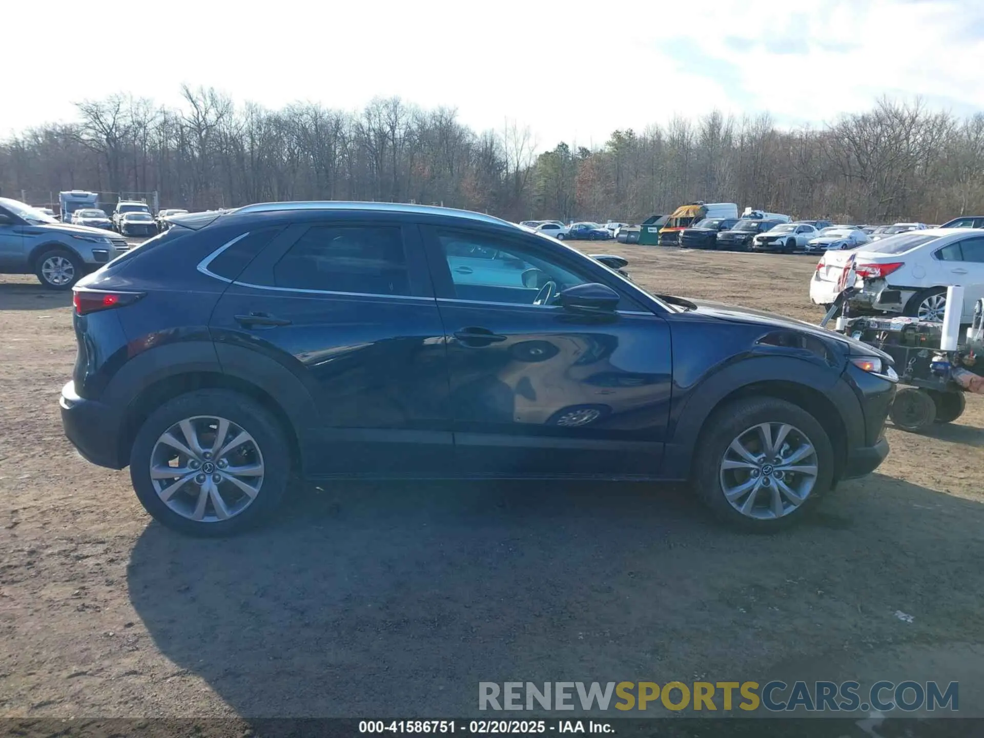13 fotografías del automóvil dañado 3MVDMBBM2PM586062 MAZDA CX-30 2023