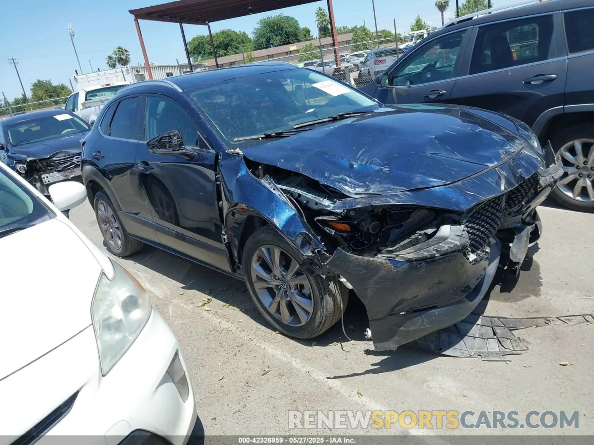 1 fotografías del automóvil dañado 3MVDMBBM3PM514030 MAZDA CX-30 2023