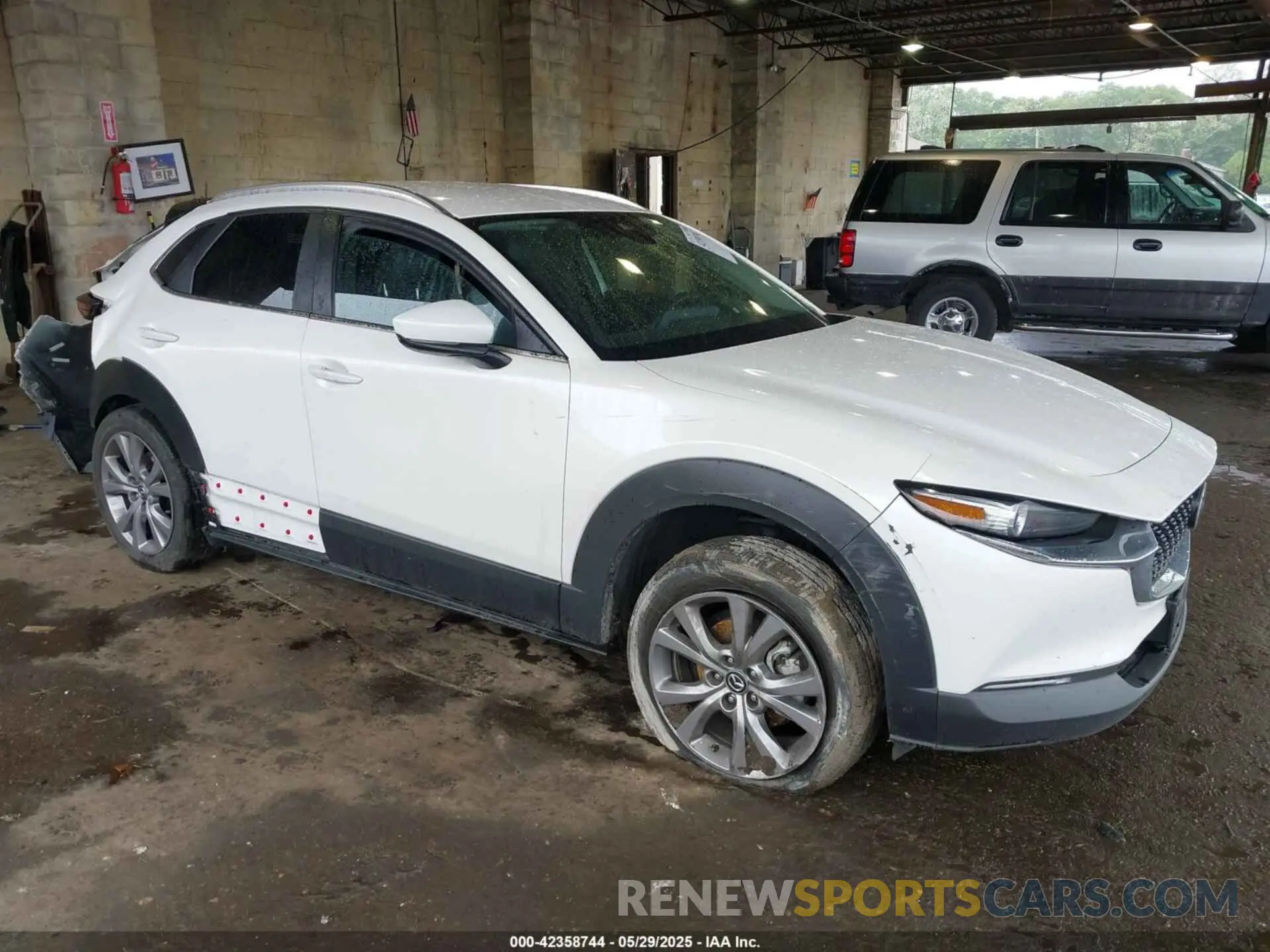 1 fotografías del automóvil dañado 3MVDMBBM3PM544824 MAZDA CX-30 2023