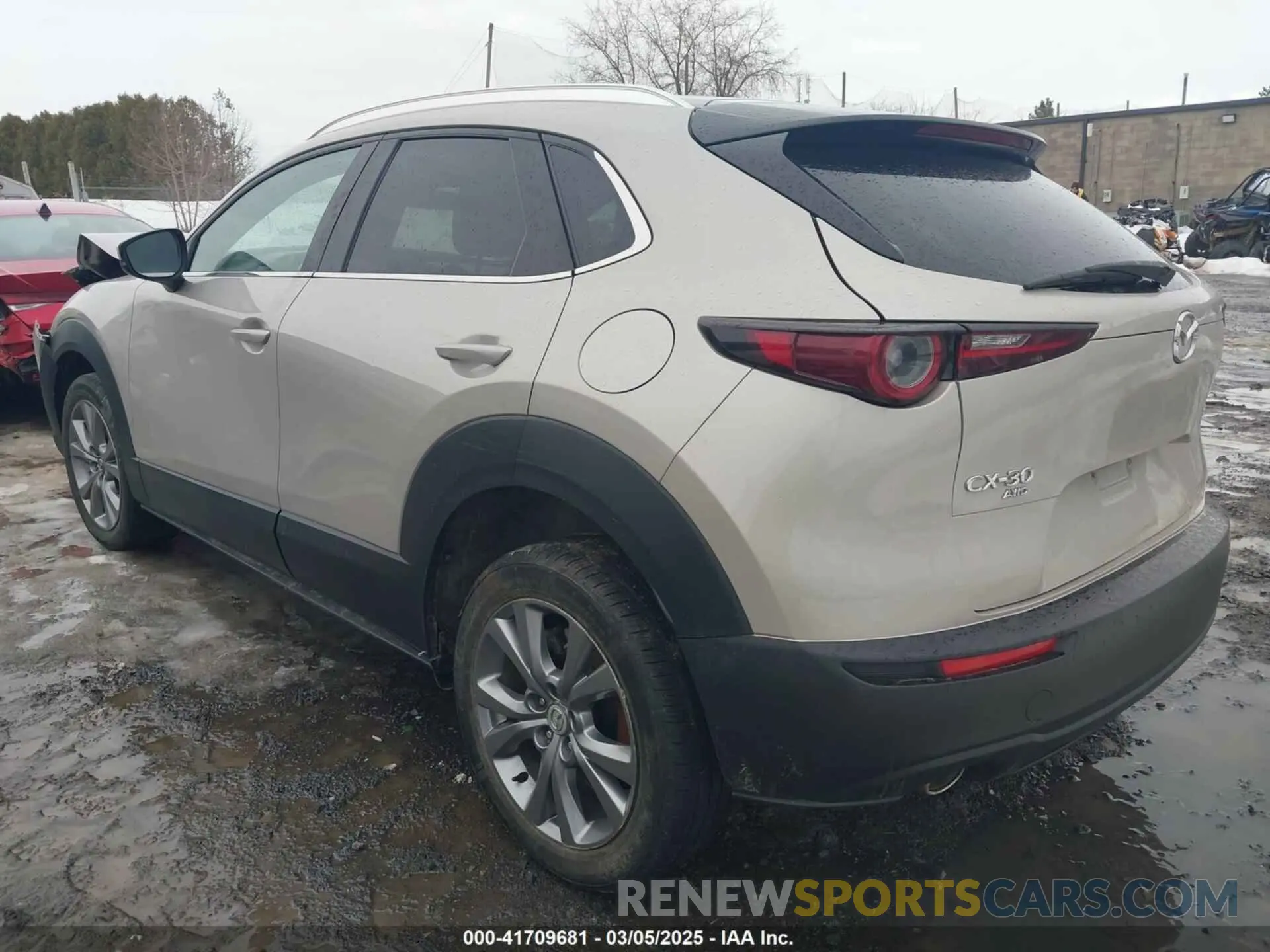 3 fotografías del automóvil dañado 3MVDMBBM4PM525845 MAZDA CX-30 2023
