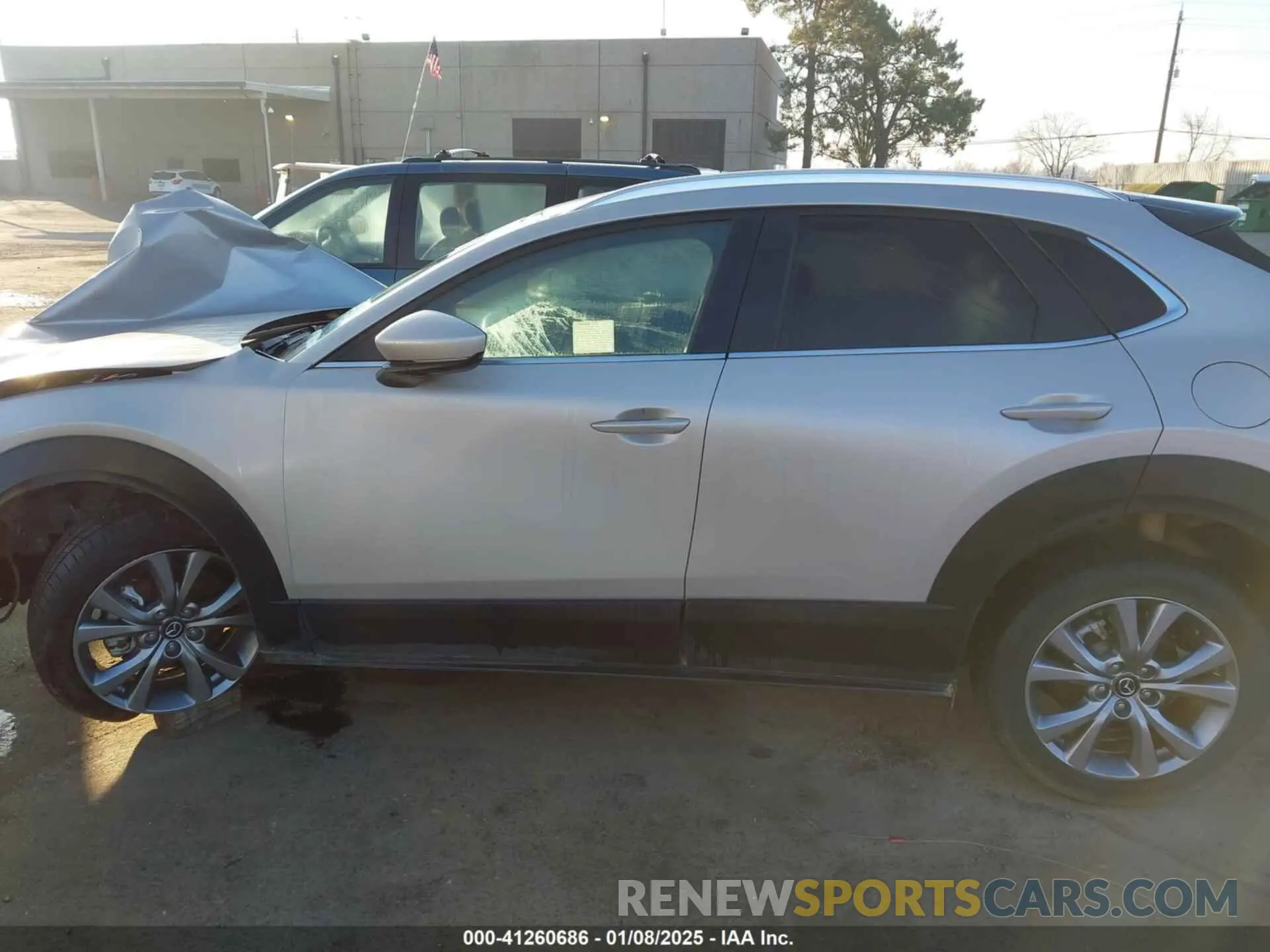 14 fotografías del automóvil dañado 3MVDMBBM5PM561575 MAZDA CX-30 2023