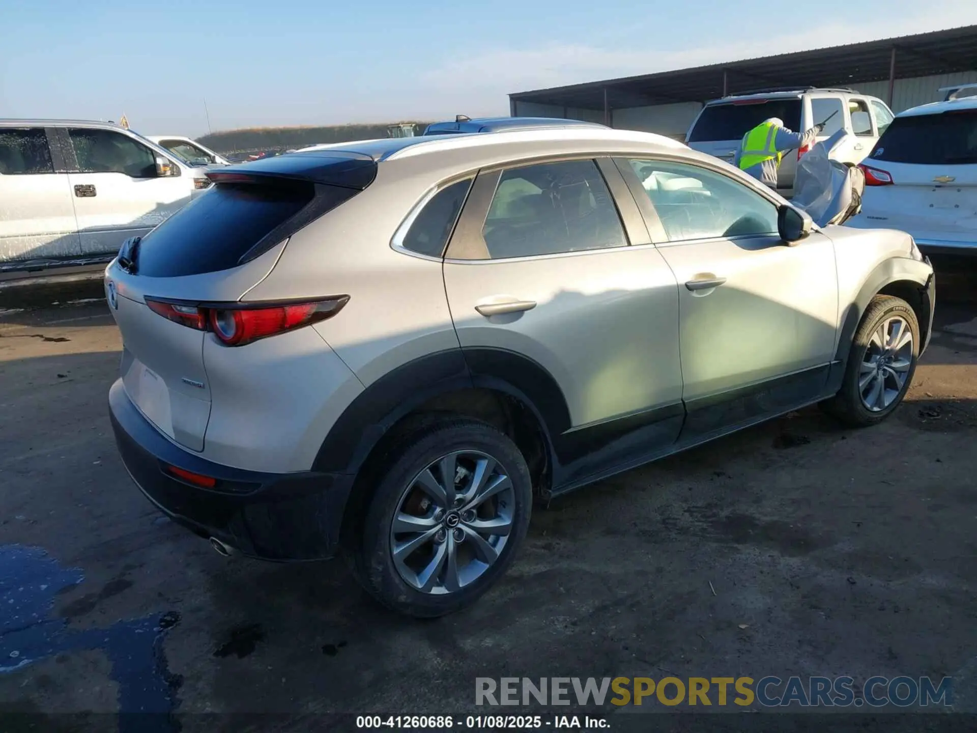 4 fotografías del automóvil dañado 3MVDMBBM5PM561575 MAZDA CX-30 2023