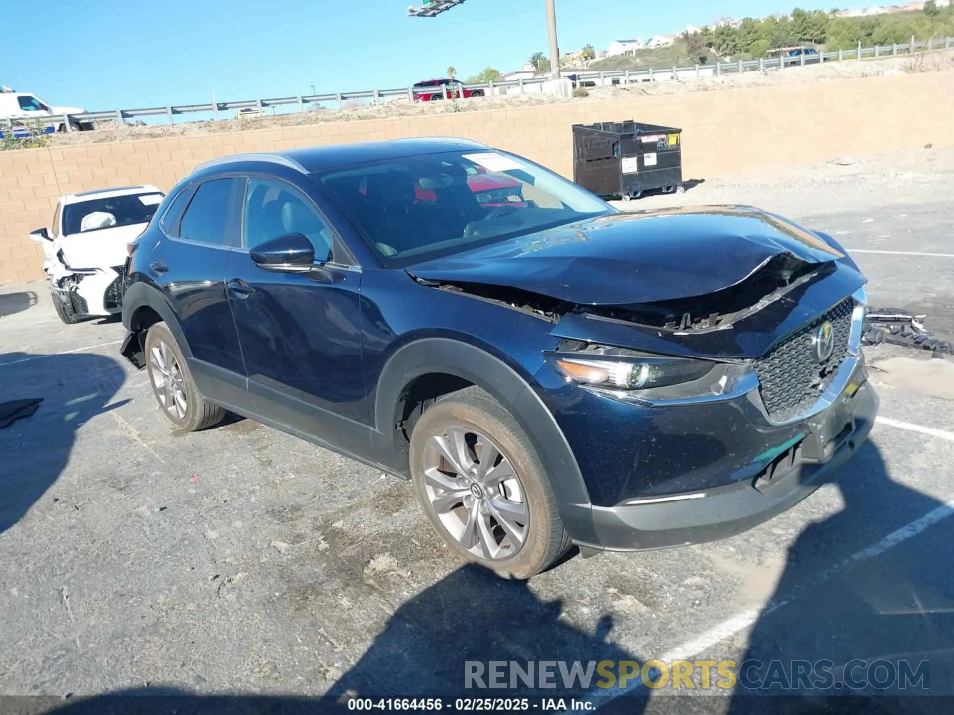 1 fotografías del automóvil dañado 3MVDMBBM8PM514475 MAZDA CX-30 2023
