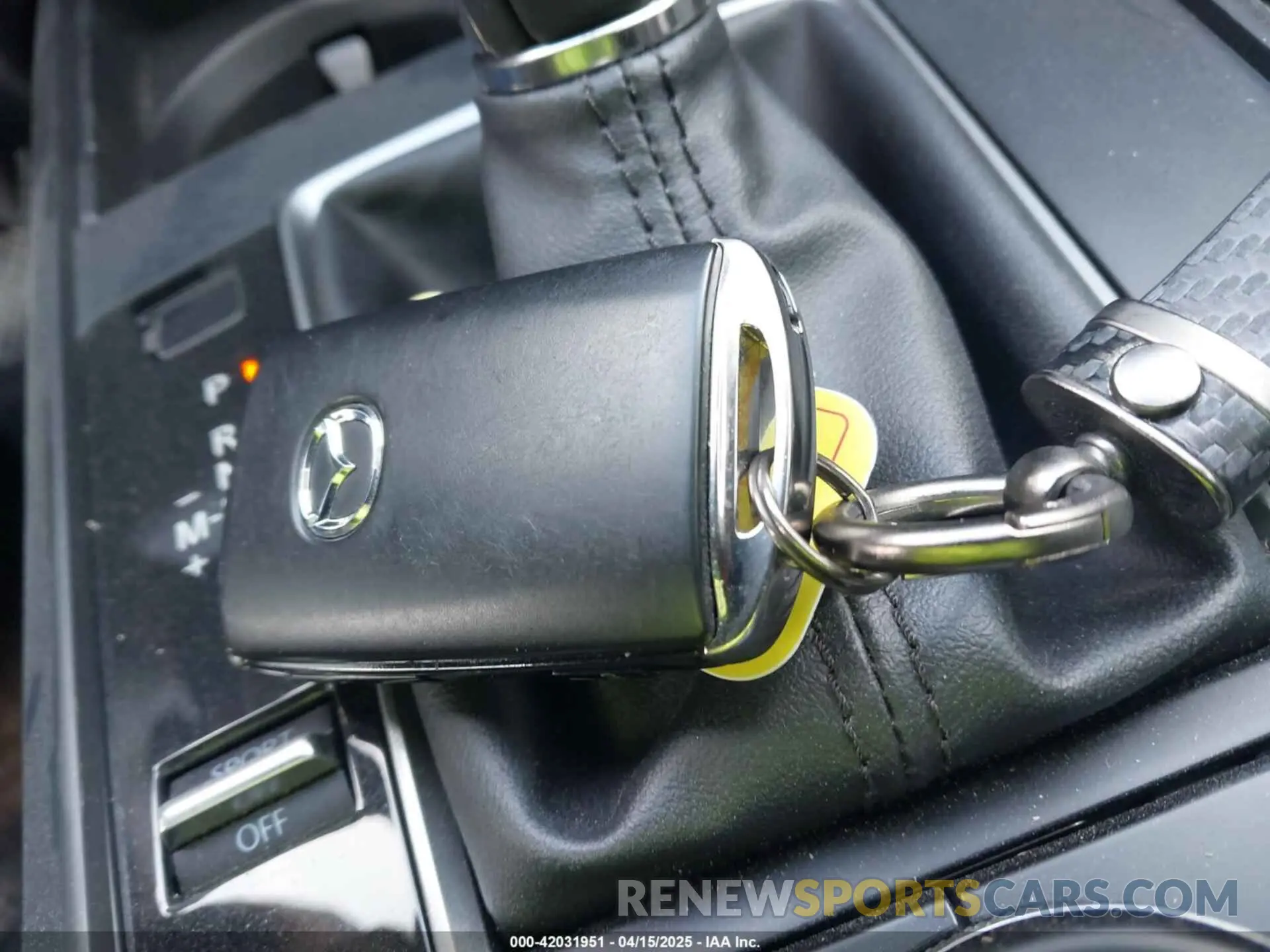 11 fotografías del automóvil dañado 3MVDMBBM8PM581691 MAZDA CX-30 2023