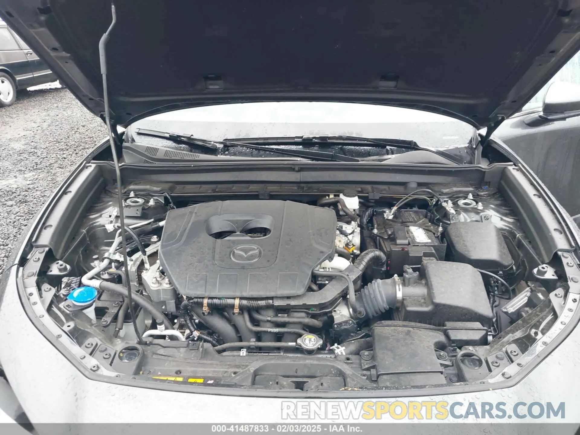 10 fotografías del automóvil dañado 3MVDMBCM0PM520804 MAZDA CX-30 2023