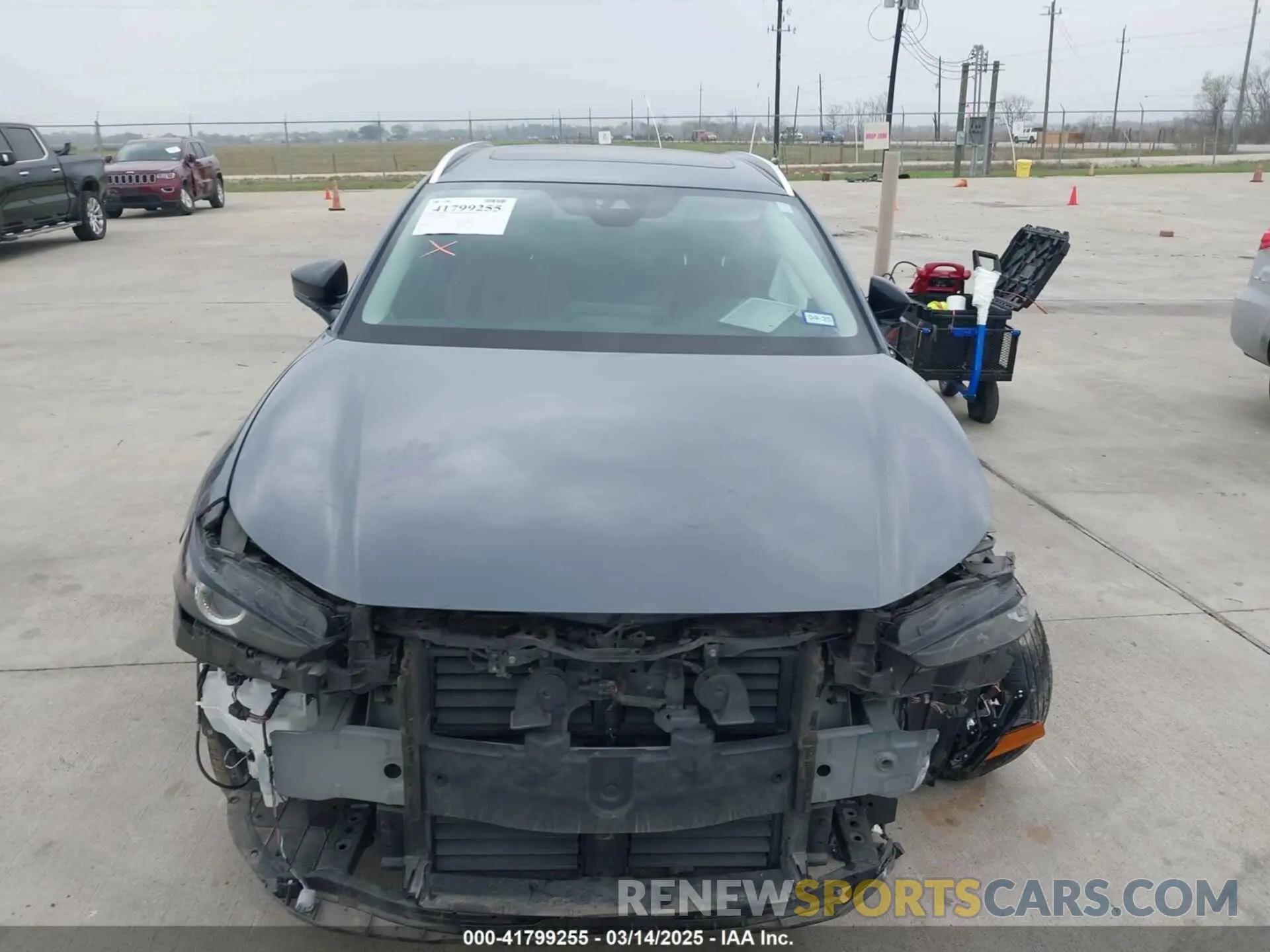 13 fotografías del automóvil dañado 3MVDMBCM0PM532449 MAZDA CX-30 2023