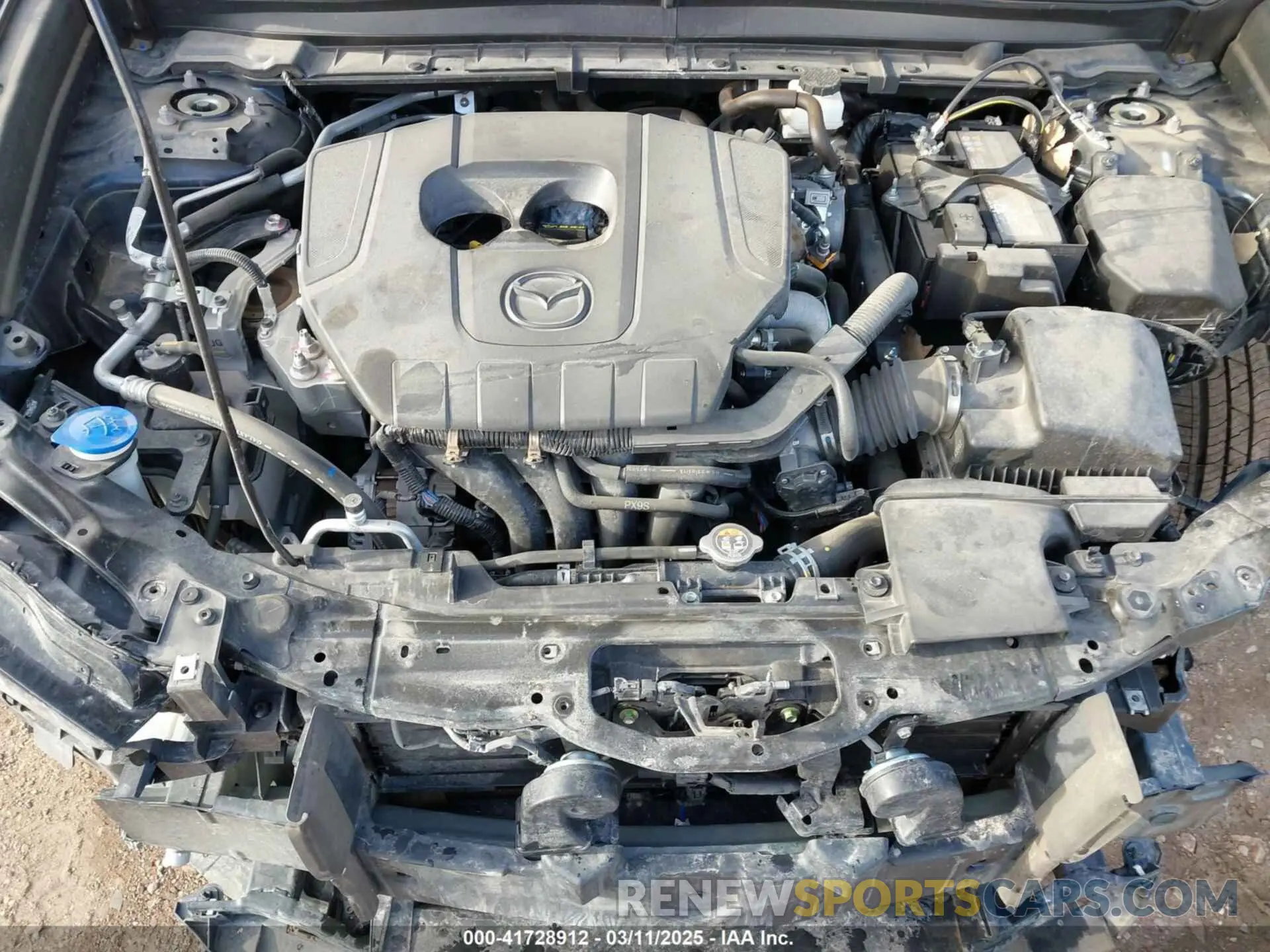 10 fotografías del automóvil dañado 3MVDMBCM2PM588506 MAZDA CX-30 2023