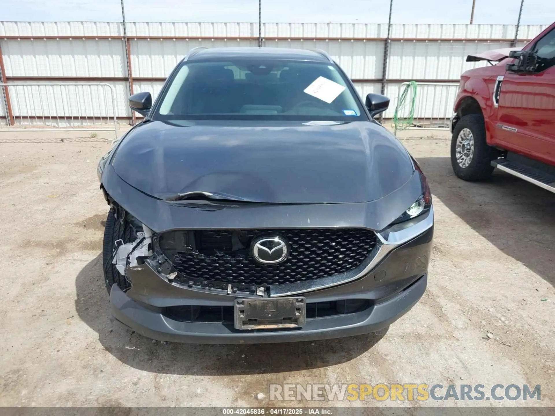 12 fotografías del automóvil dañado 3MVDMBCM3PM528508 MAZDA CX-30 2023