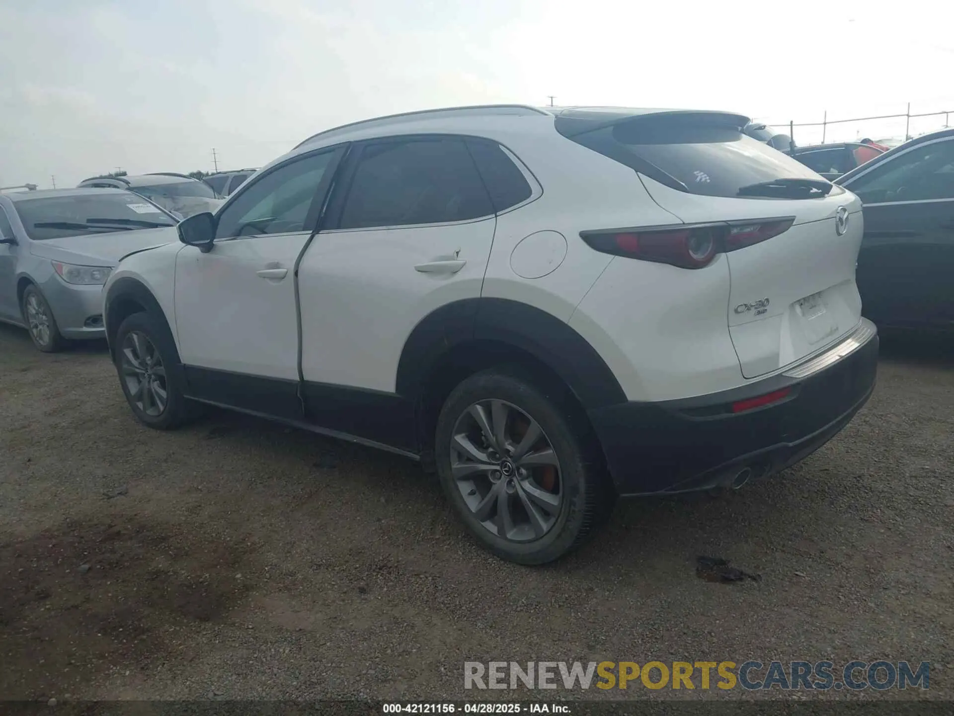 3 fotografías del automóvil dañado 3MVDMBCM4PM507456 MAZDA CX-30 2023