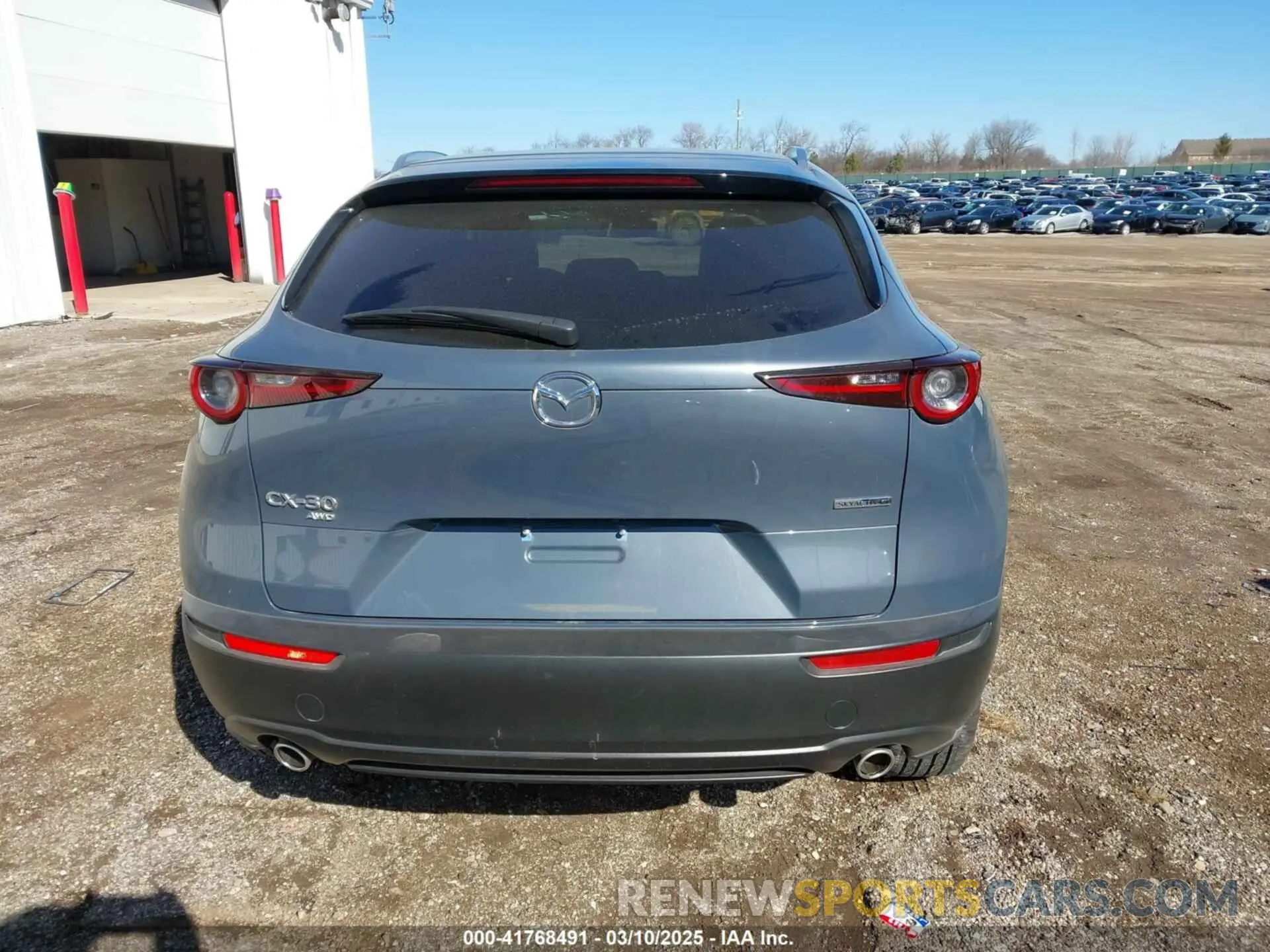 16 fotografías del automóvil dañado 3MVDMBCM4PM513435 MAZDA CX-30 2023