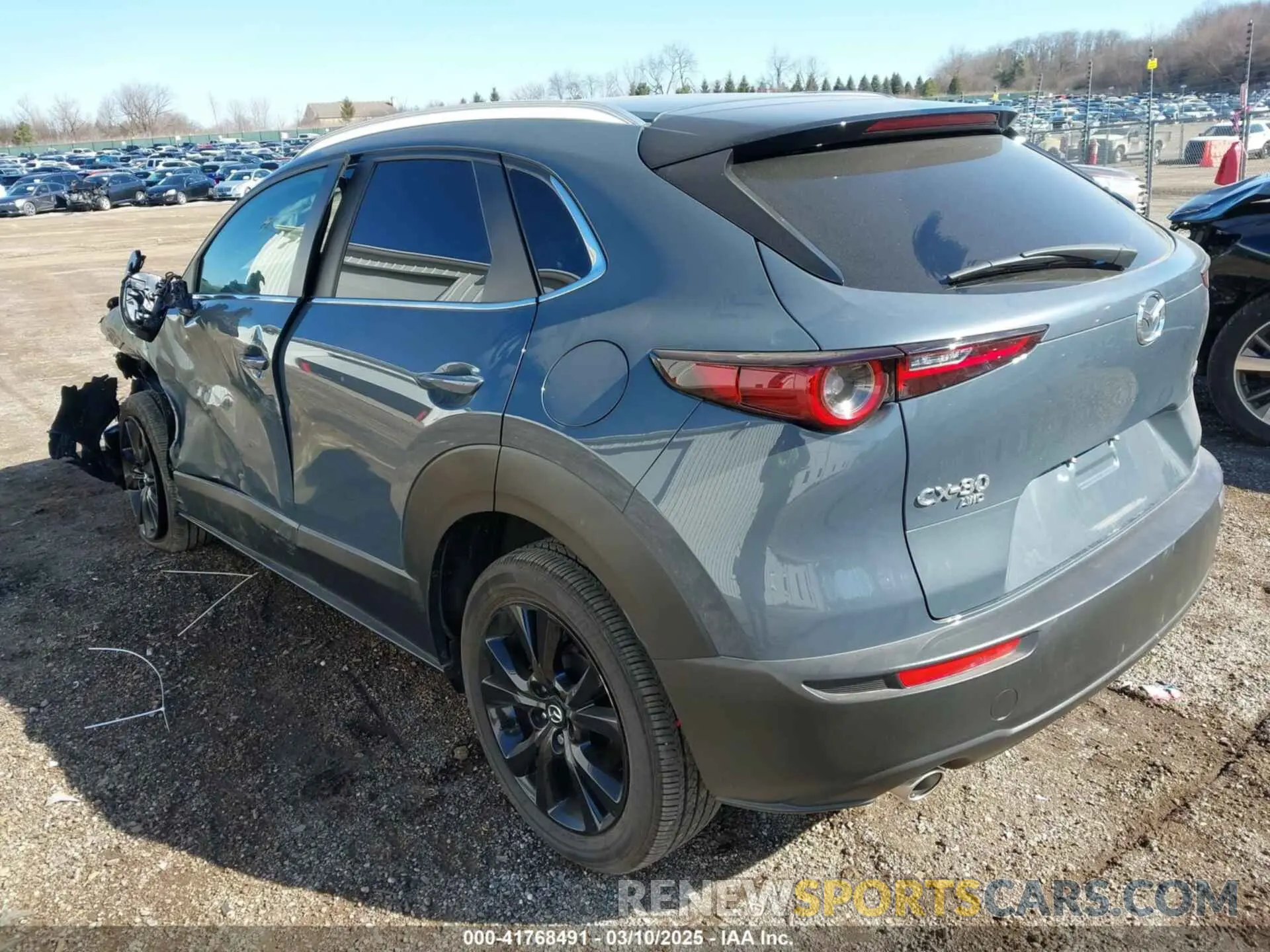 3 fotografías del automóvil dañado 3MVDMBCM4PM513435 MAZDA CX-30 2023