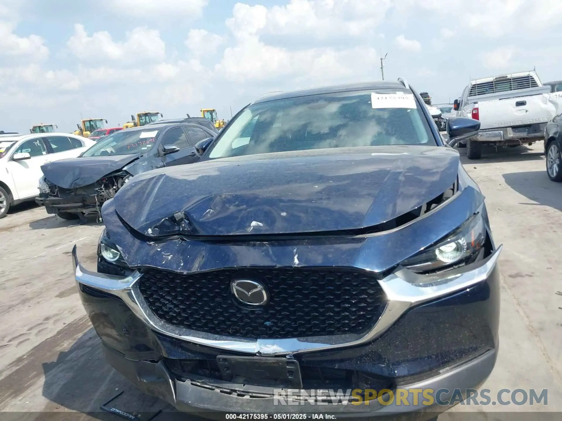 12 fotografías del automóvil dañado 3MVDMBCM4PM542160 MAZDA CX-30 2023