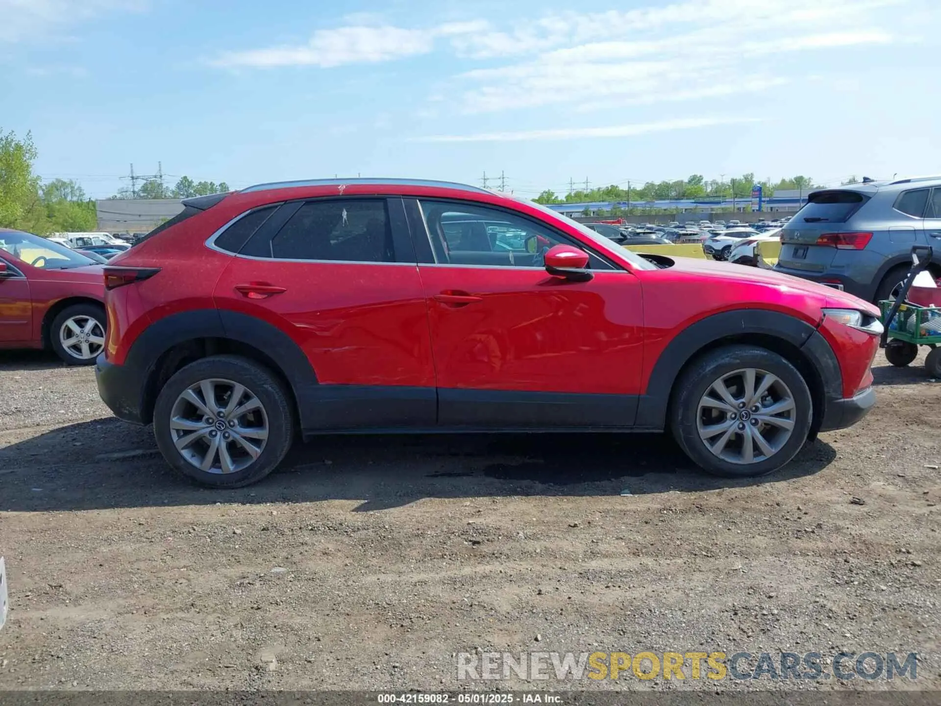 13 fotografías del automóvil dañado 3MVDMBCM7PM522324 MAZDA CX-30 2023
