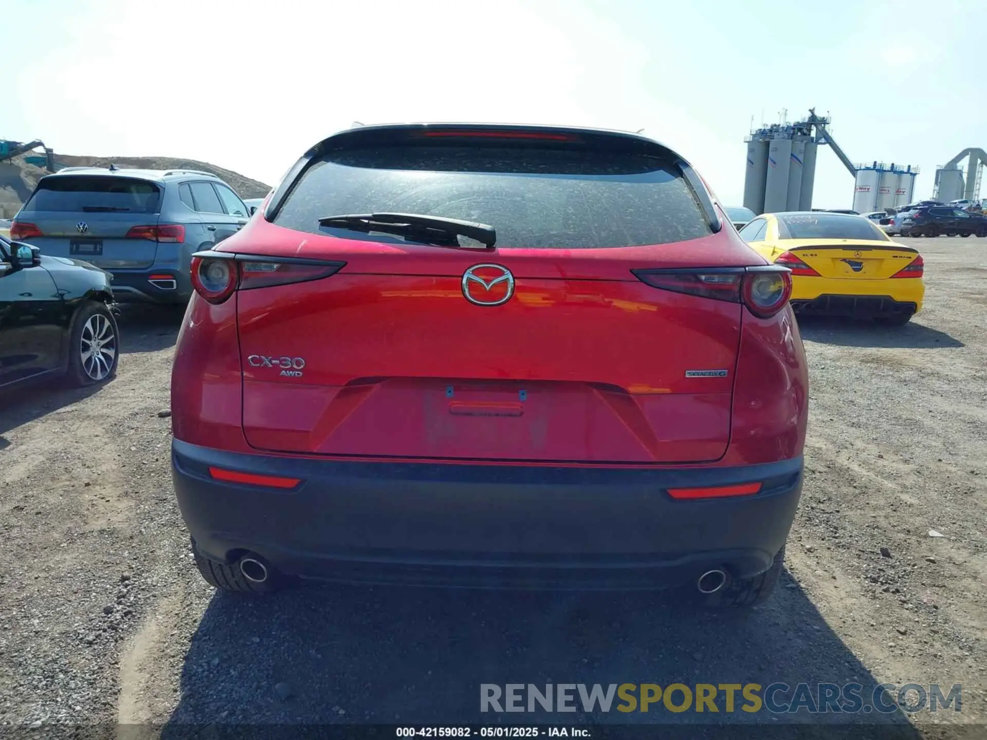16 fotografías del automóvil dañado 3MVDMBCM7PM522324 MAZDA CX-30 2023