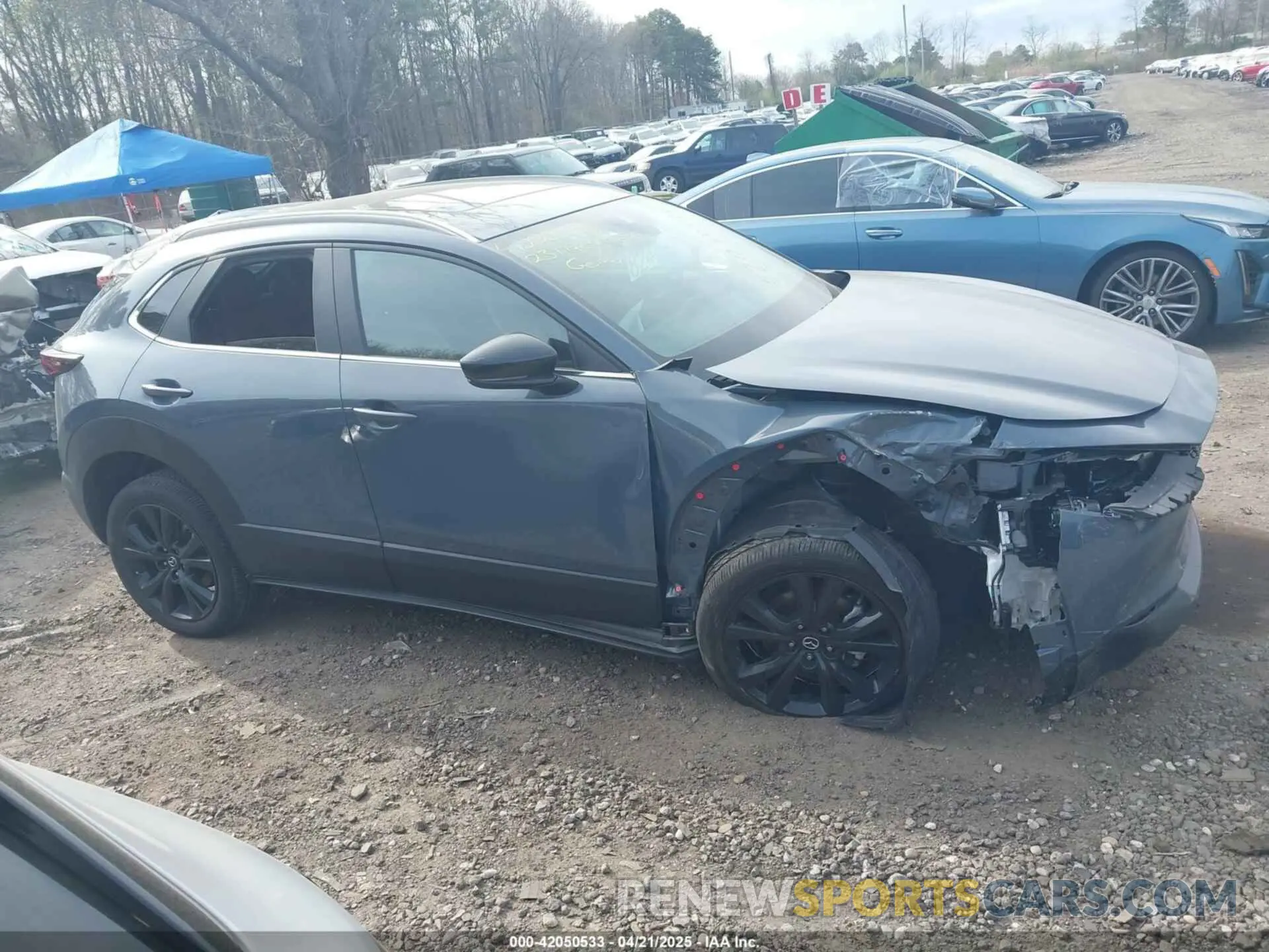 13 fotografías del automóvil dañado 3MVDMBCM8PM502891 MAZDA CX-30 2023