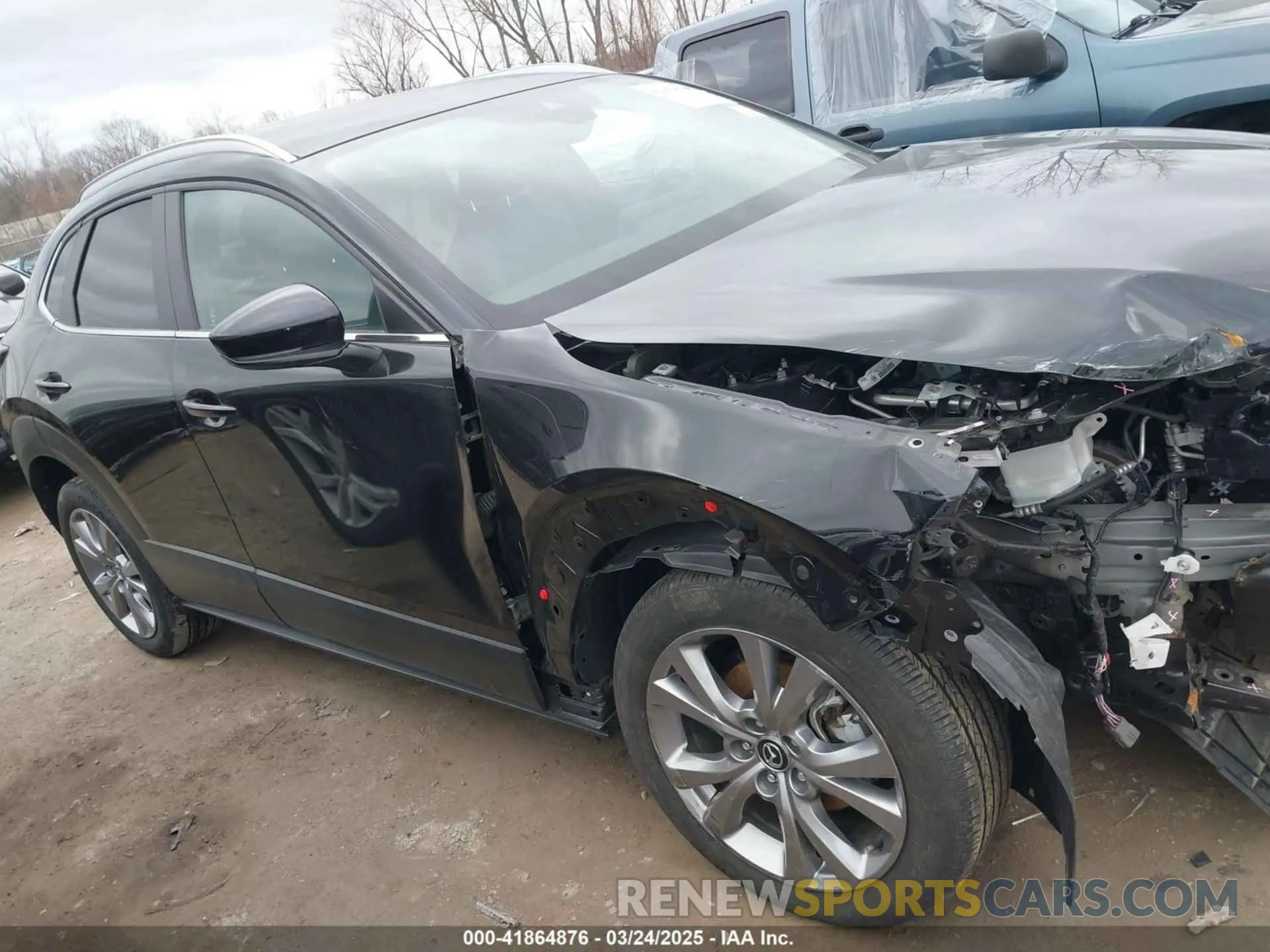 14 fotografías del automóvil dañado 3MVDMBCMXPM553129 MAZDA CX-30 2023