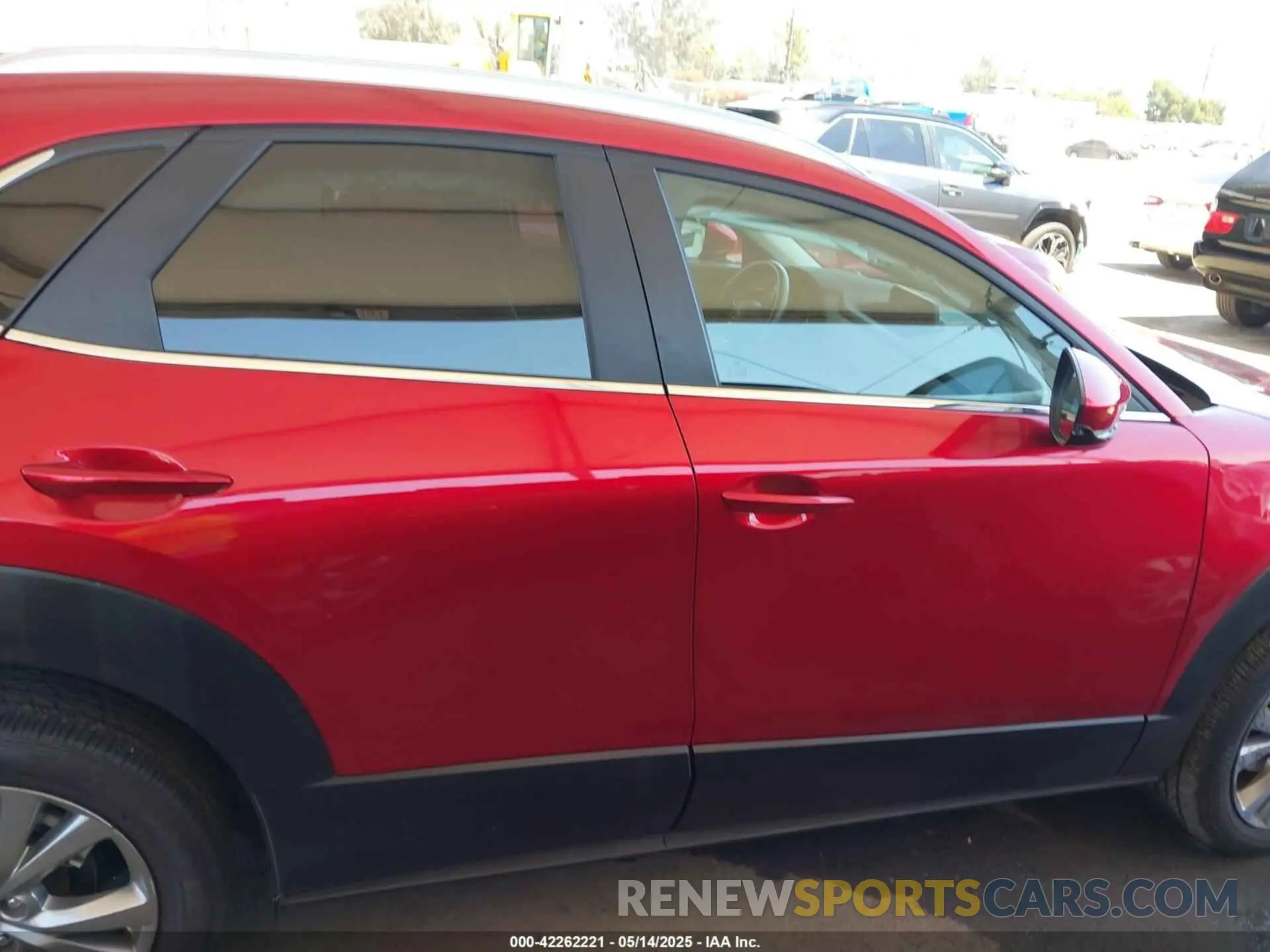 13 fotografías del automóvil dañado 3MVDMBCMXPM578516 MAZDA CX-30 2023