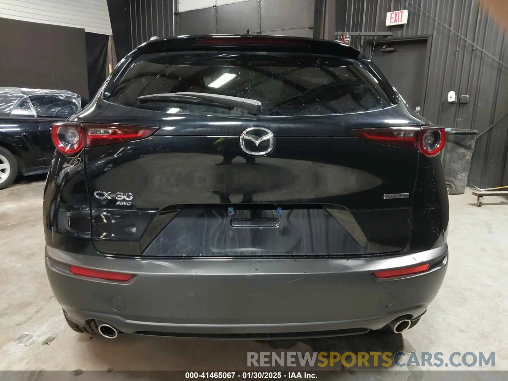 16 fotografías del automóvil dañado 3MVDMBDM2PM583367 MAZDA CX-30 2023
