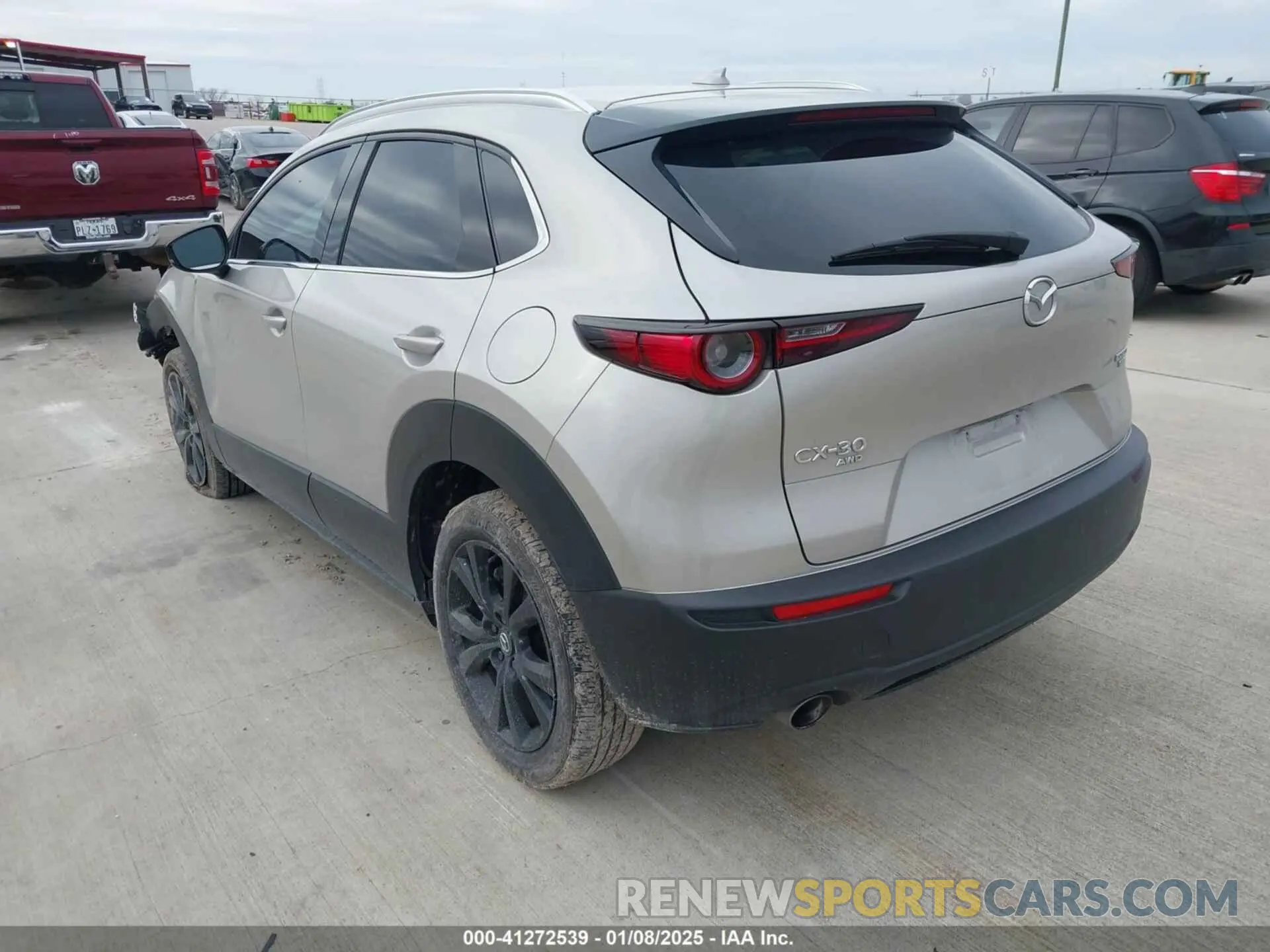 3 fotografías del automóvil dañado 3MVDMBDY7PM579964 MAZDA CX-30 2023
