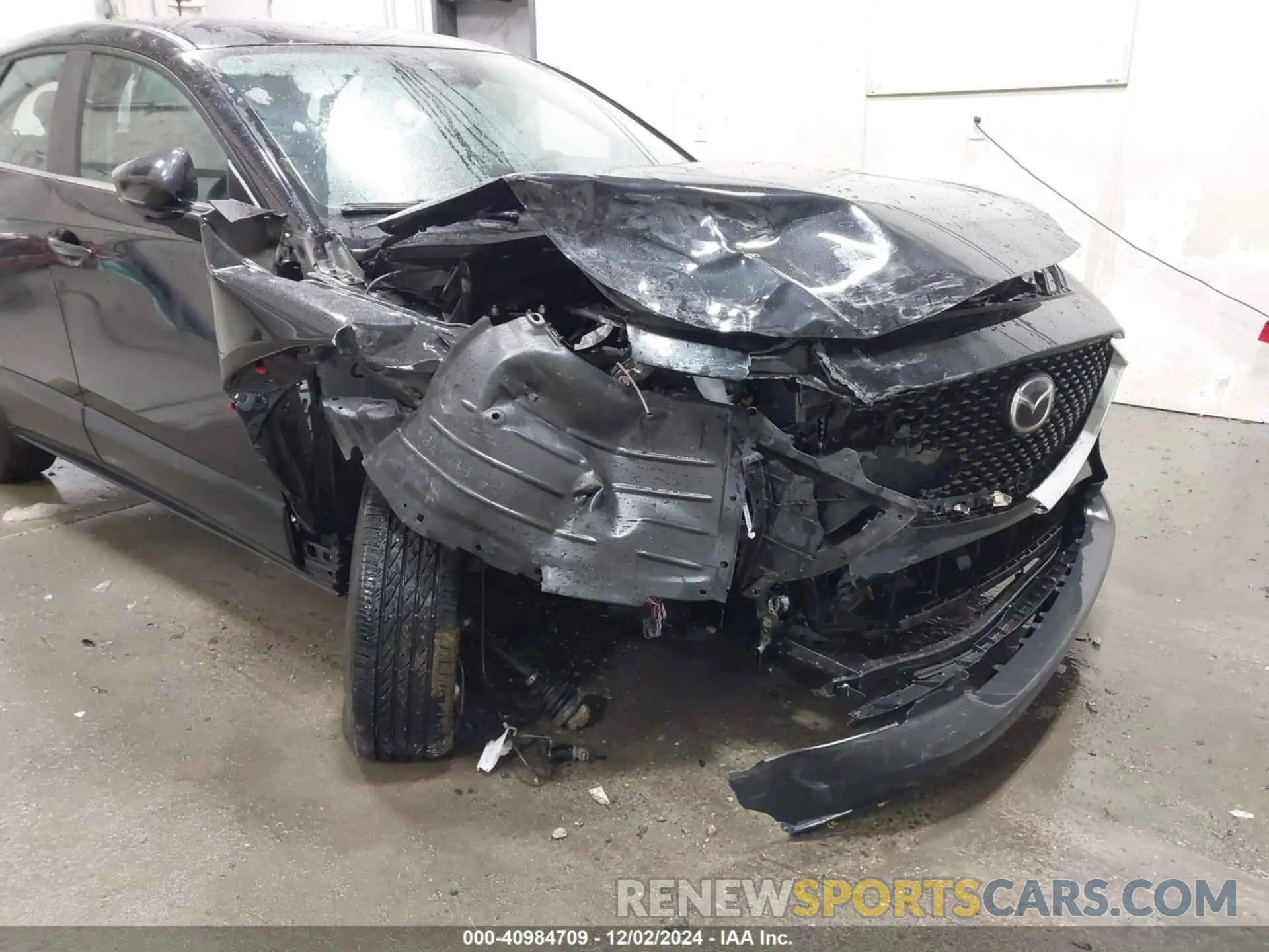 6 fotografías del automóvil dañado 3MVDMBAM0RM721141 MAZDA CX-30 2024