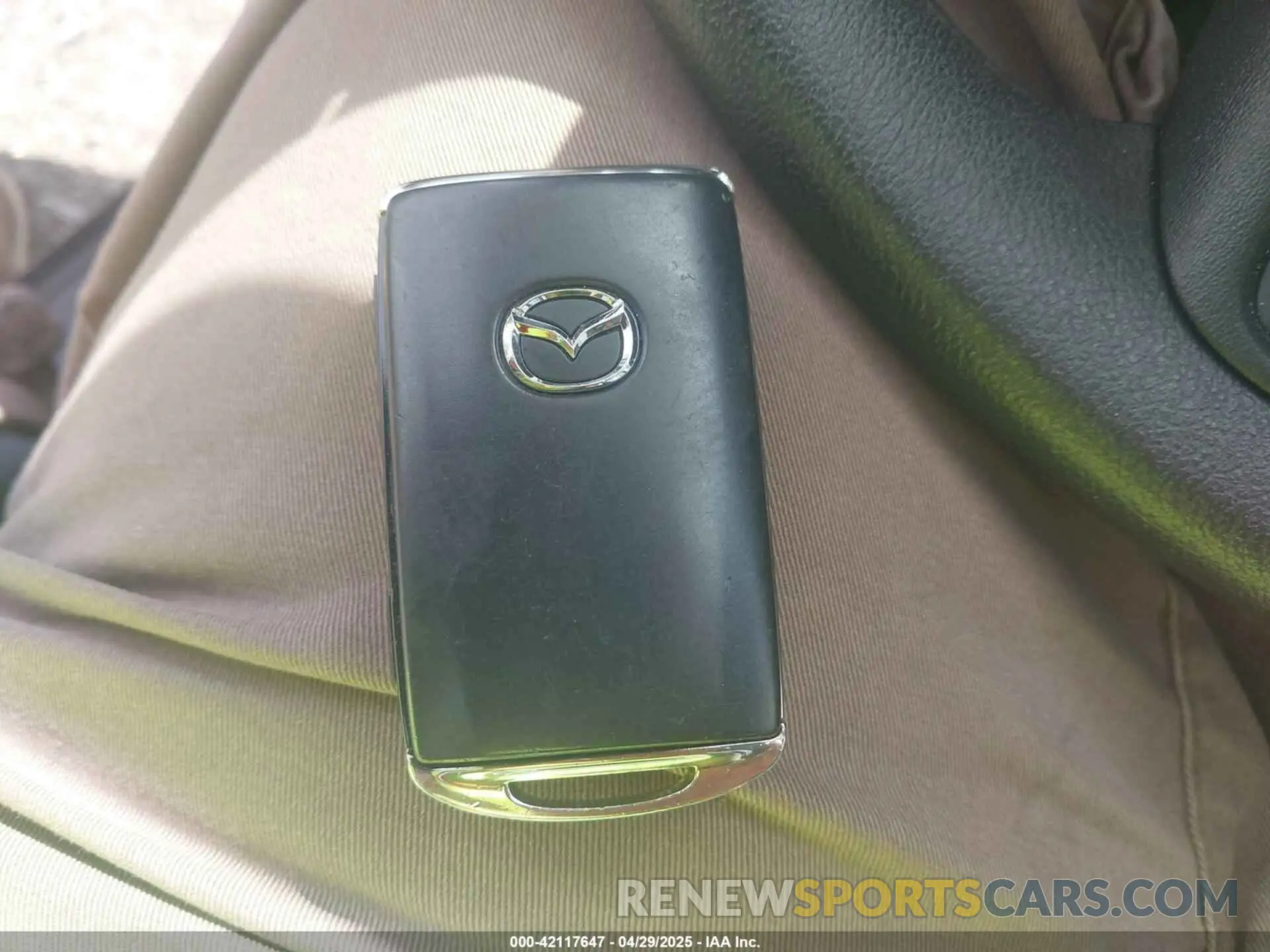 11 fotografías del automóvil dañado 3MVDMBAM2RM627522 MAZDA CX-30 2024