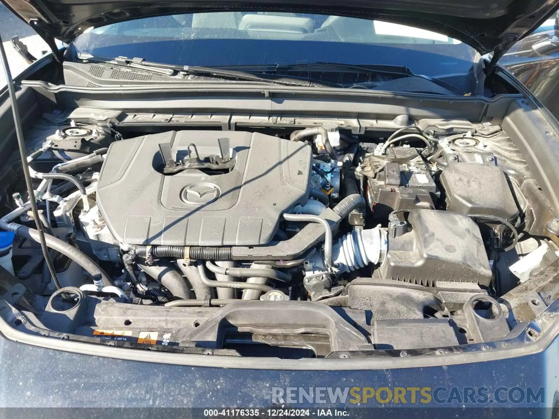 10 fotografías del automóvil dañado 3MVDMBAM4RM644757 MAZDA CX-30 2024