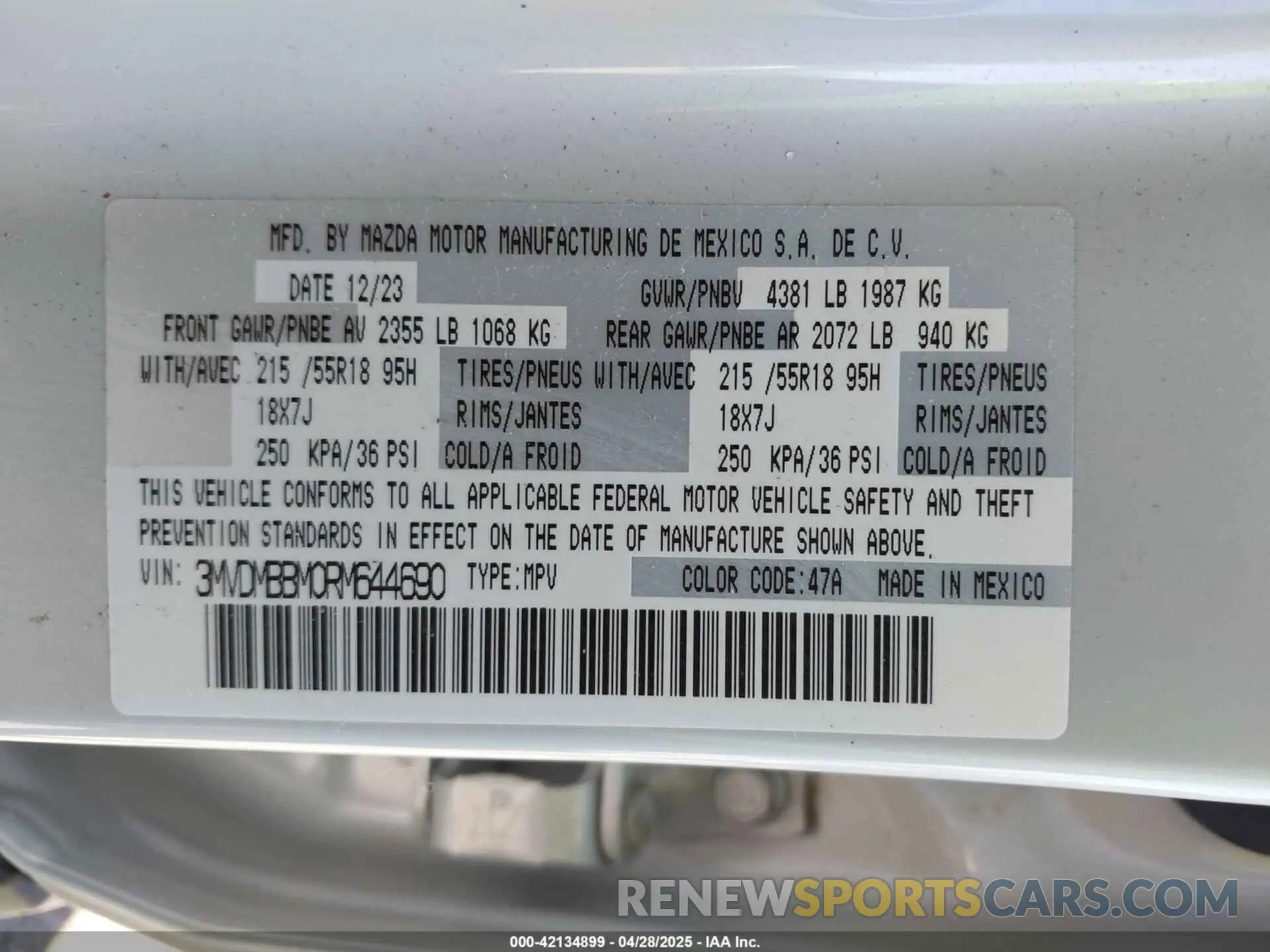 9 fotografías del automóvil dañado 3MVDMBBM0RM644690 MAZDA CX-30 2024
