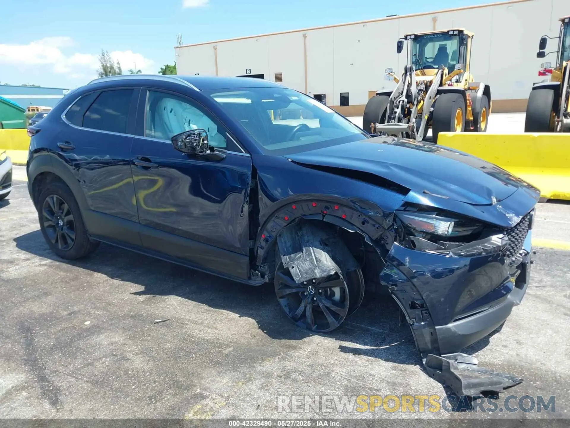 1 fotografías del automóvil dañado 3MVDMBBM0RM697731 MAZDA CX-30 2024