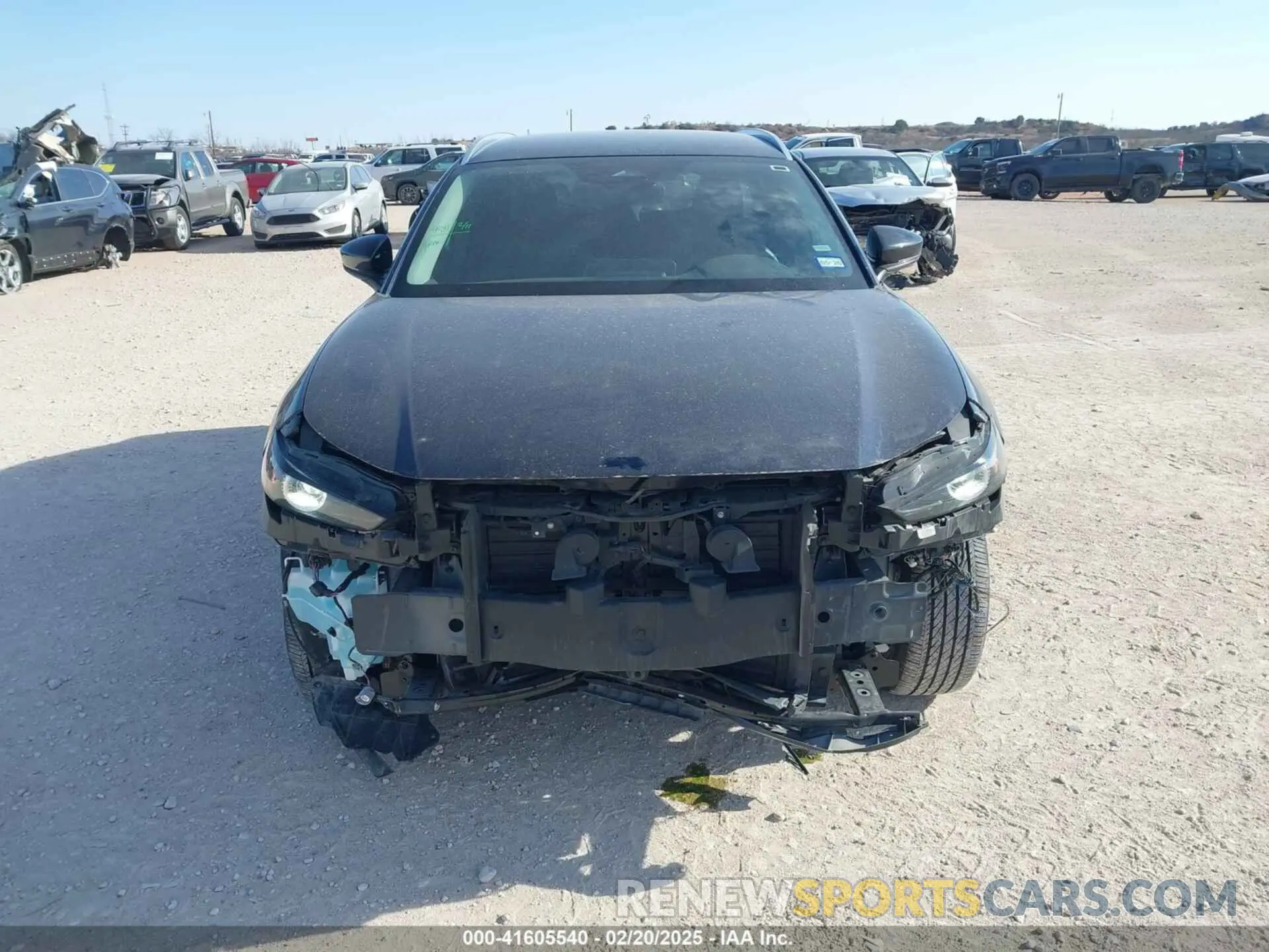13 fotografías del automóvil dañado 3MVDMBBM0RM698362 MAZDA CX-30 2024