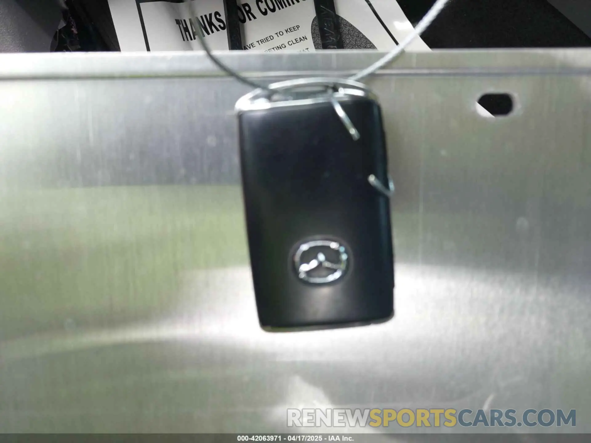 11 fotografías del automóvil dañado 3MVDMBBM1RM655682 MAZDA CX-30 2024