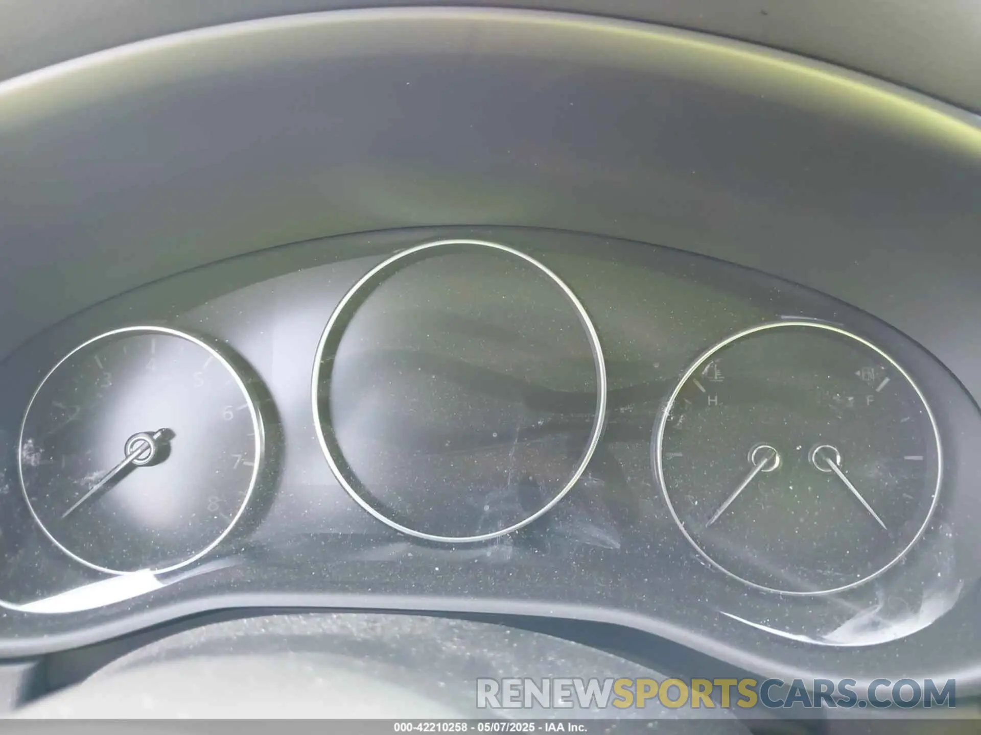16 fotografías del automóvil dañado 3MVDMBBM2RM684687 MAZDA CX-30 2024