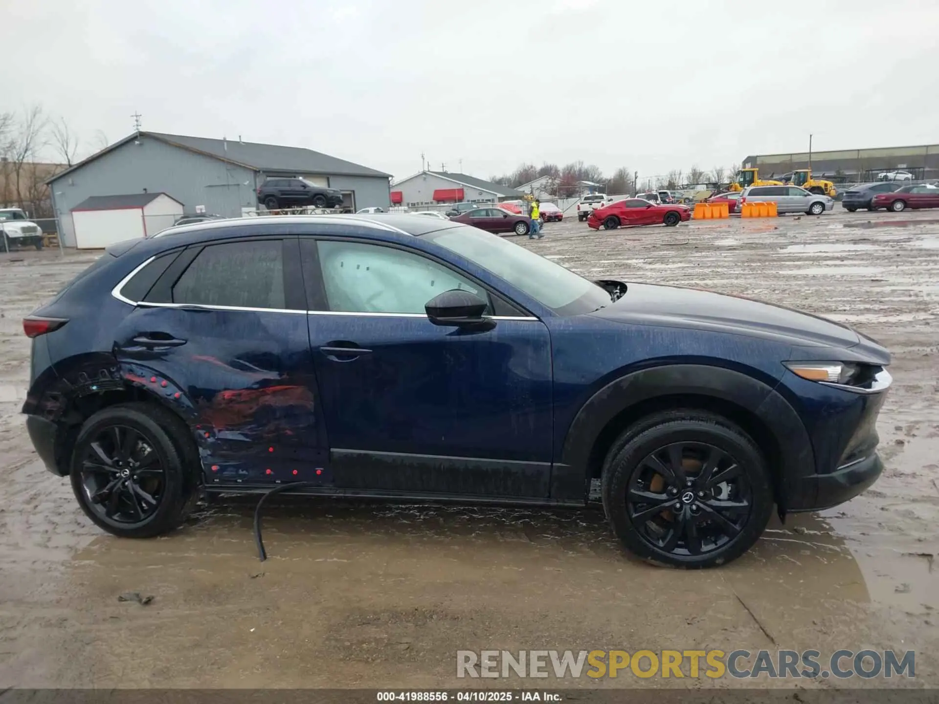 13 fotografías del automóvil dañado 3MVDMBBM3RM645848 MAZDA CX-30 2024