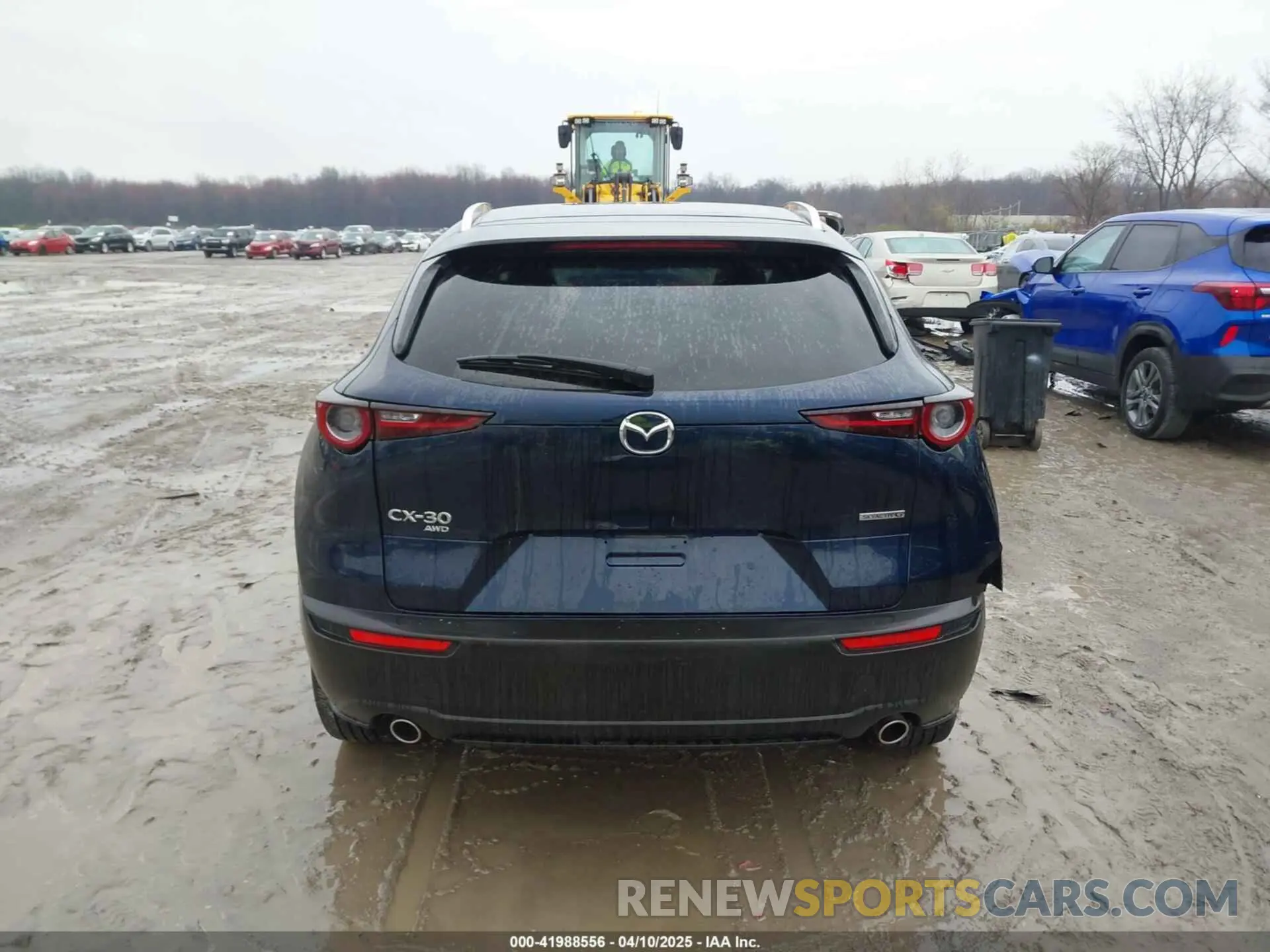 16 fotografías del automóvil dañado 3MVDMBBM3RM645848 MAZDA CX-30 2024