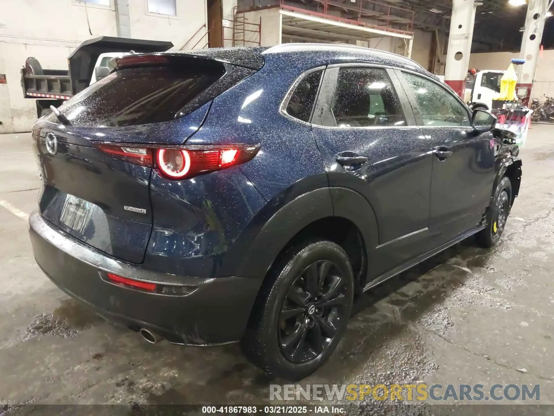 4 fotografías del automóvil dañado 3MVDMBBM3RM654887 MAZDA CX-30 2024