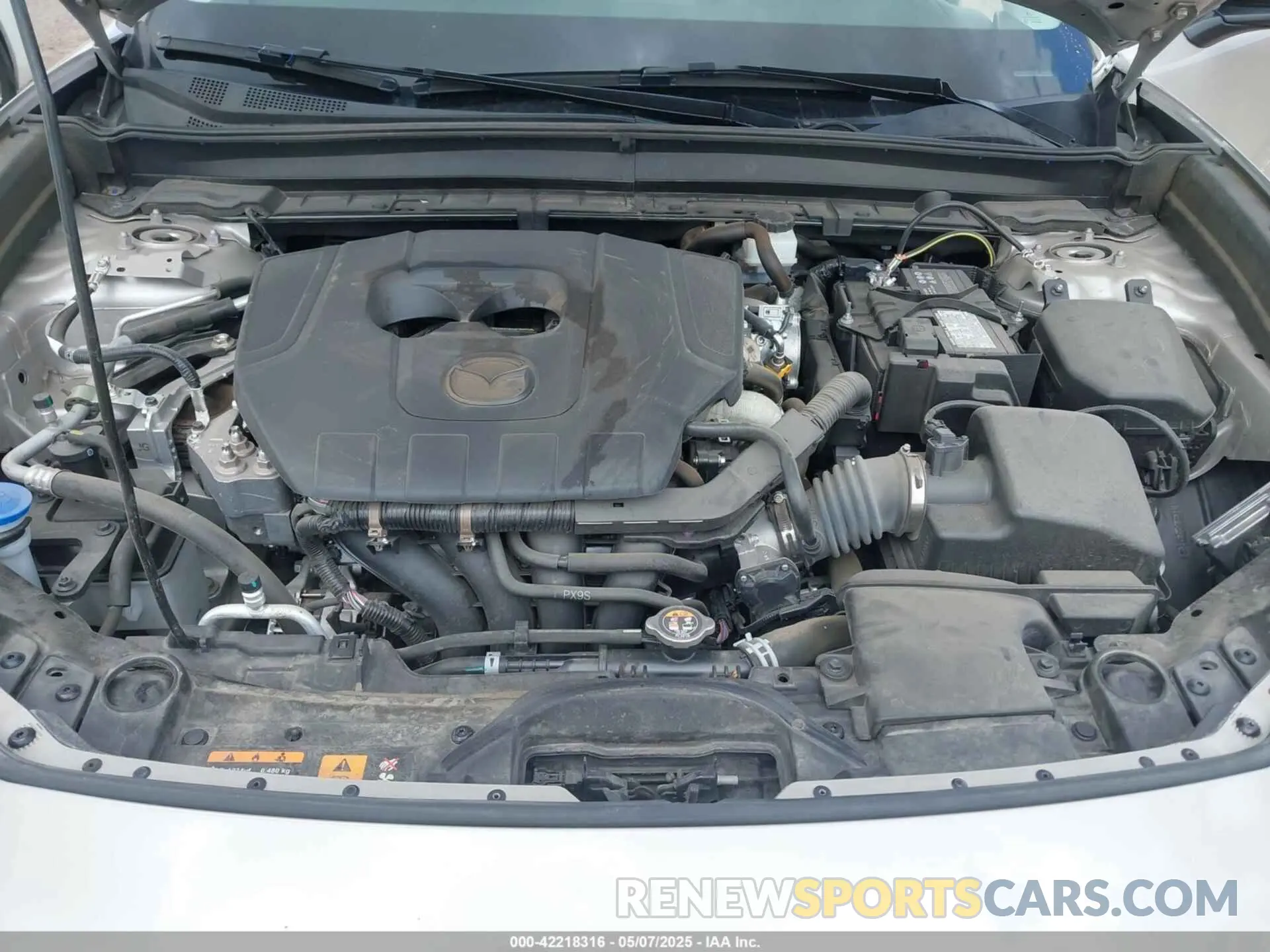 10 fotografías del automóvil dañado 3MVDMBBM3RM657918 MAZDA CX-30 2024