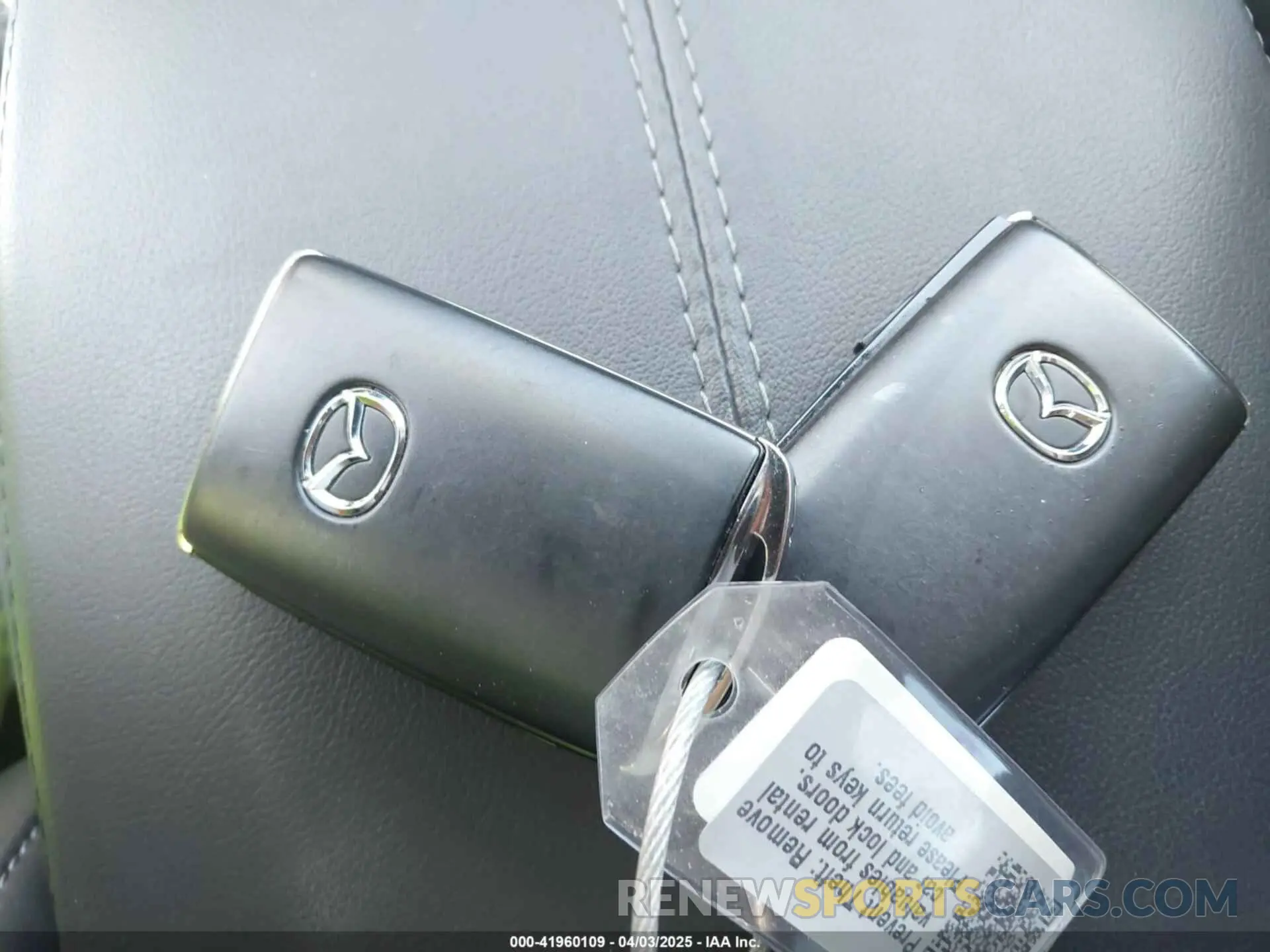 11 fotografías del automóvil dañado 3MVDMBBM3RM698064 MAZDA CX-30 2024