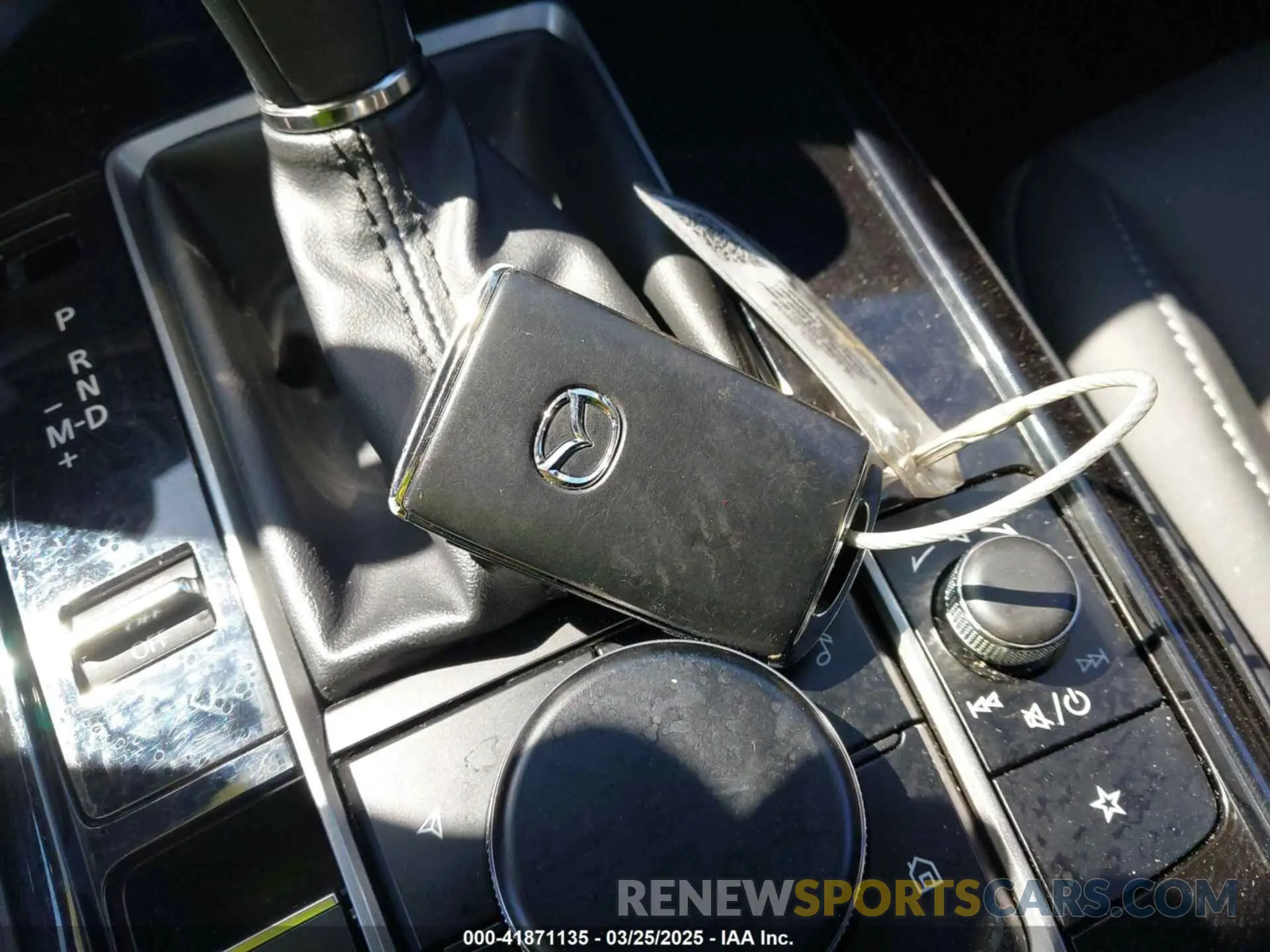 11 fotografías del automóvil dañado 3MVDMBBM3RM700816 MAZDA CX-30 2024