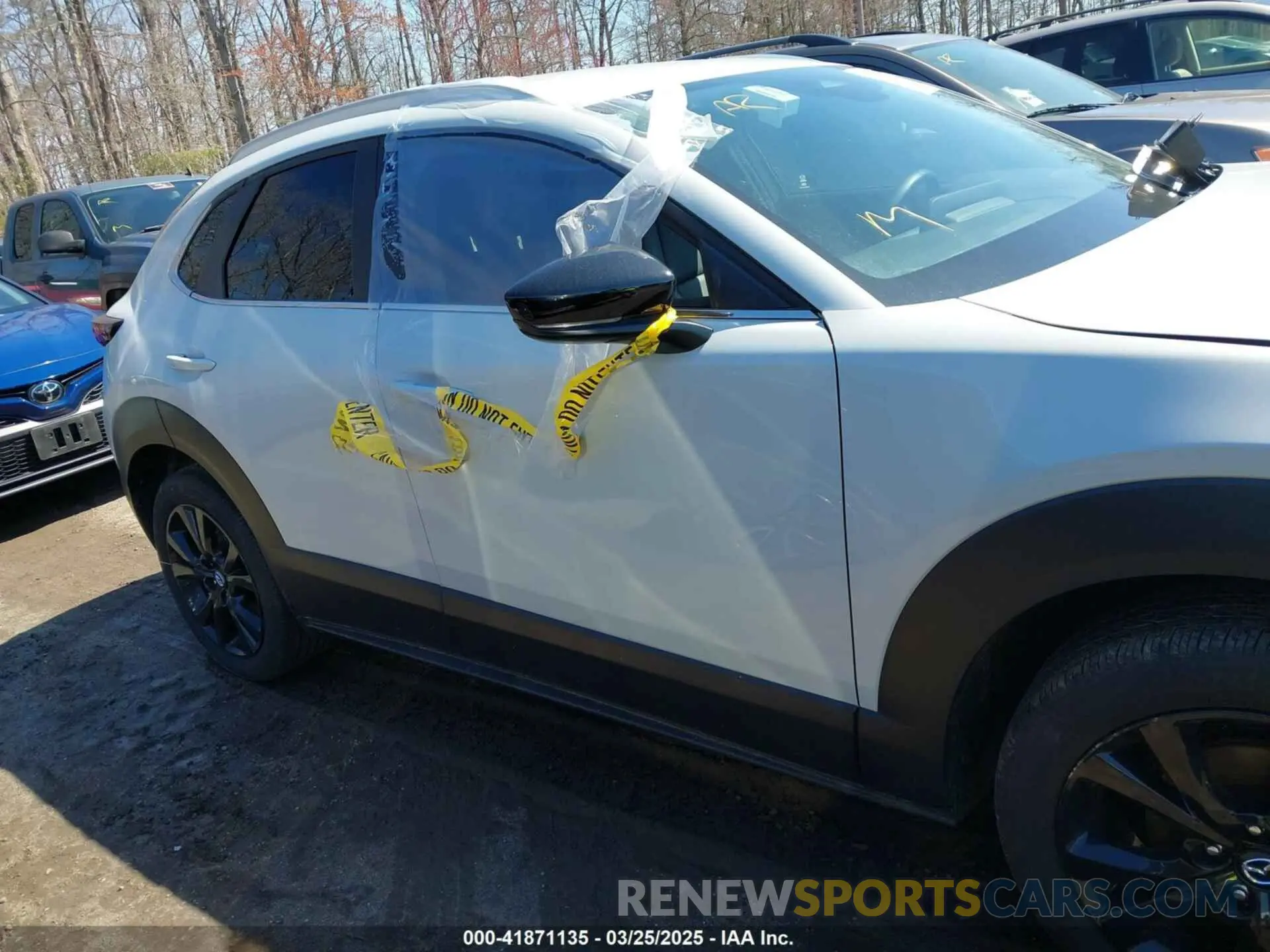 13 fotografías del automóvil dañado 3MVDMBBM3RM700816 MAZDA CX-30 2024