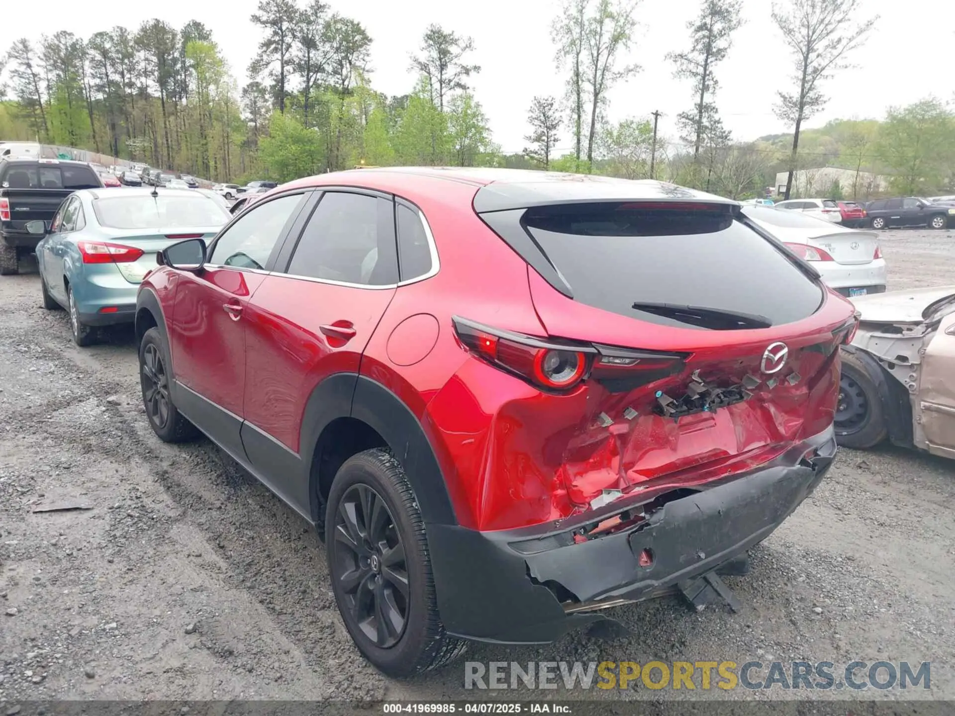 14 fotografías del automóvil dañado 3MVDMBBM4RM636723 MAZDA CX-30 2024