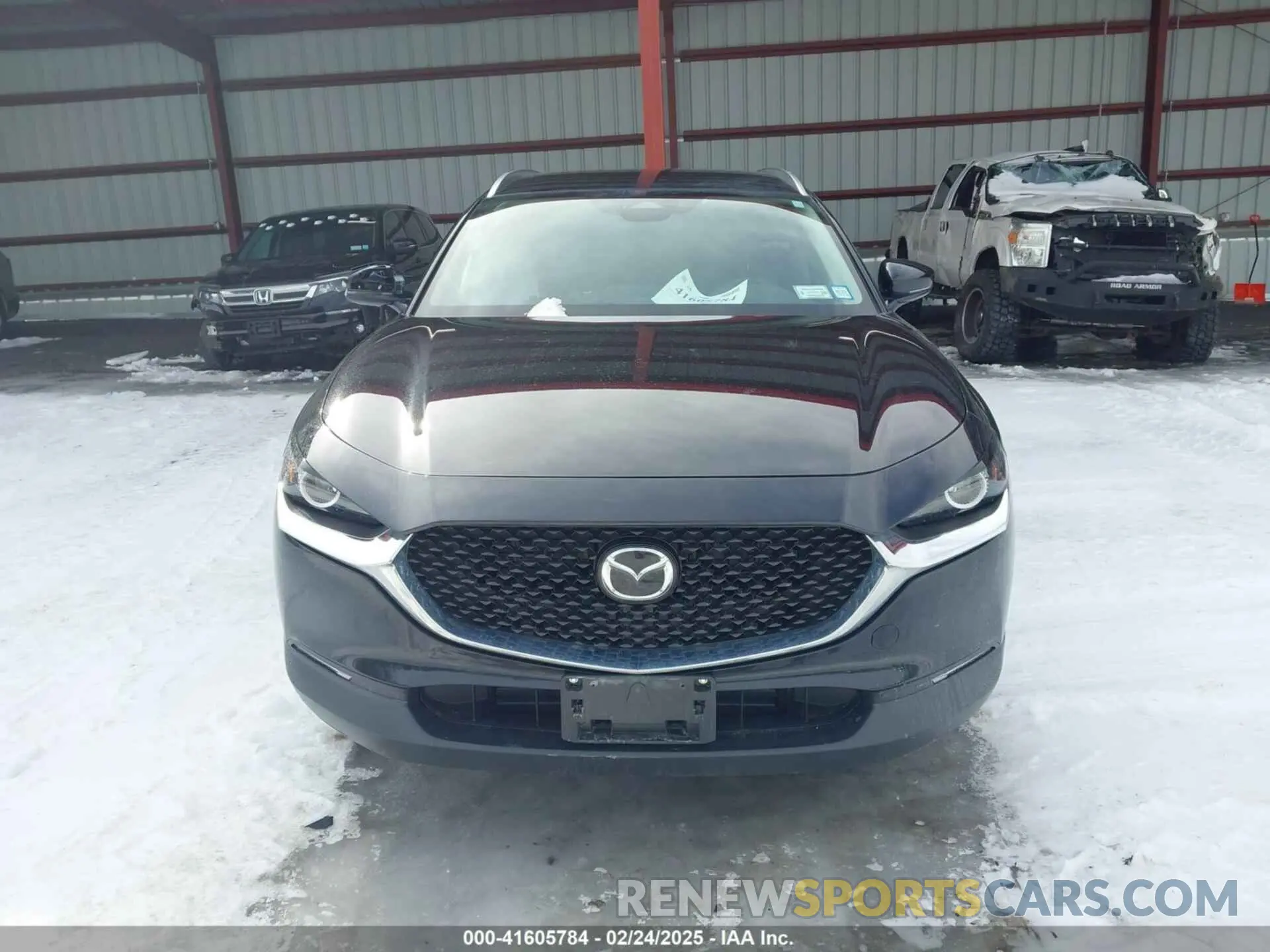 12 fotografías del automóvil dañado 3MVDMBBM4RM711811 MAZDA CX-30 2024