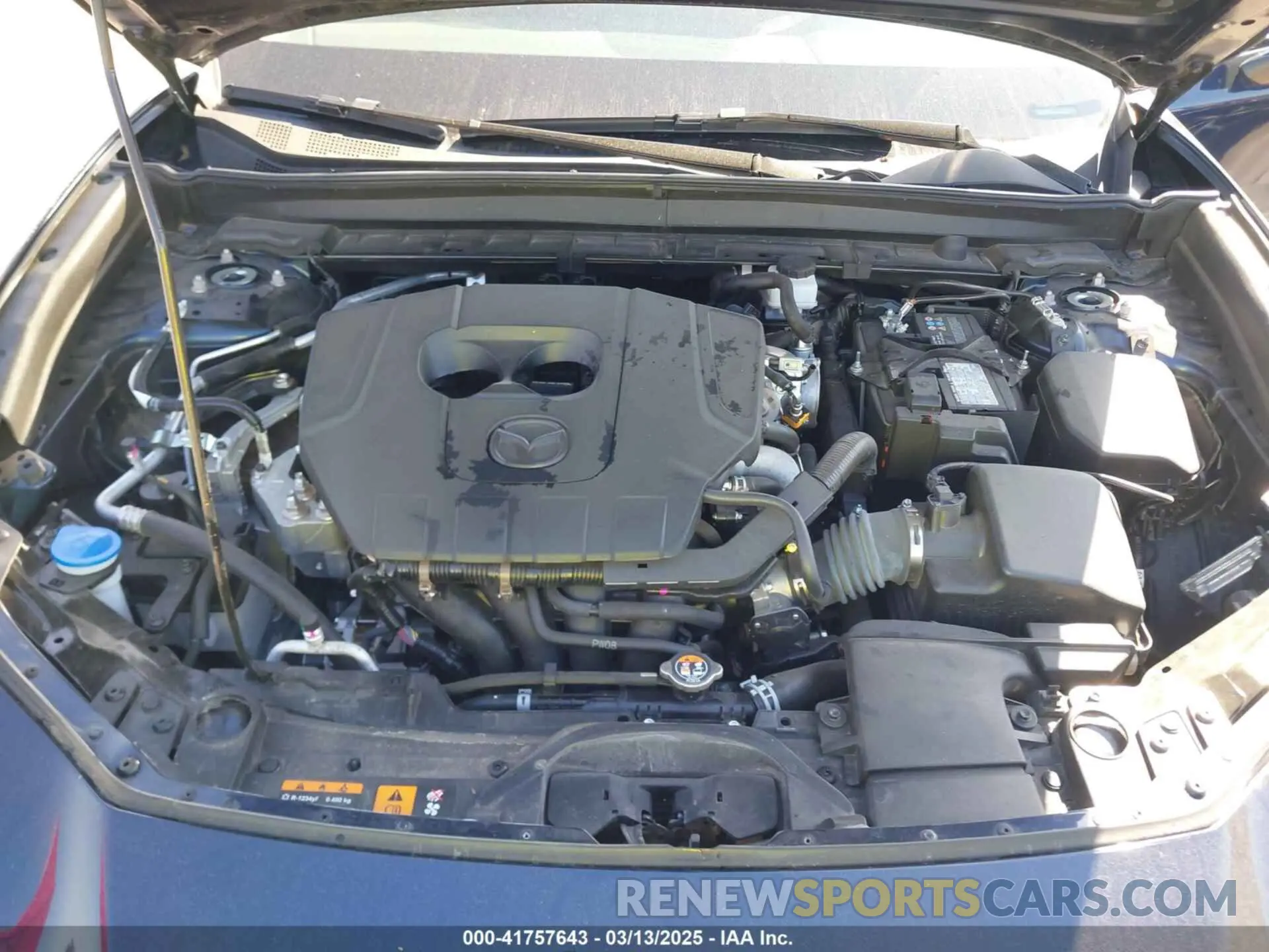 10 fotografías del automóvil dañado 3MVDMBBM7RM696642 MAZDA CX-30 2024