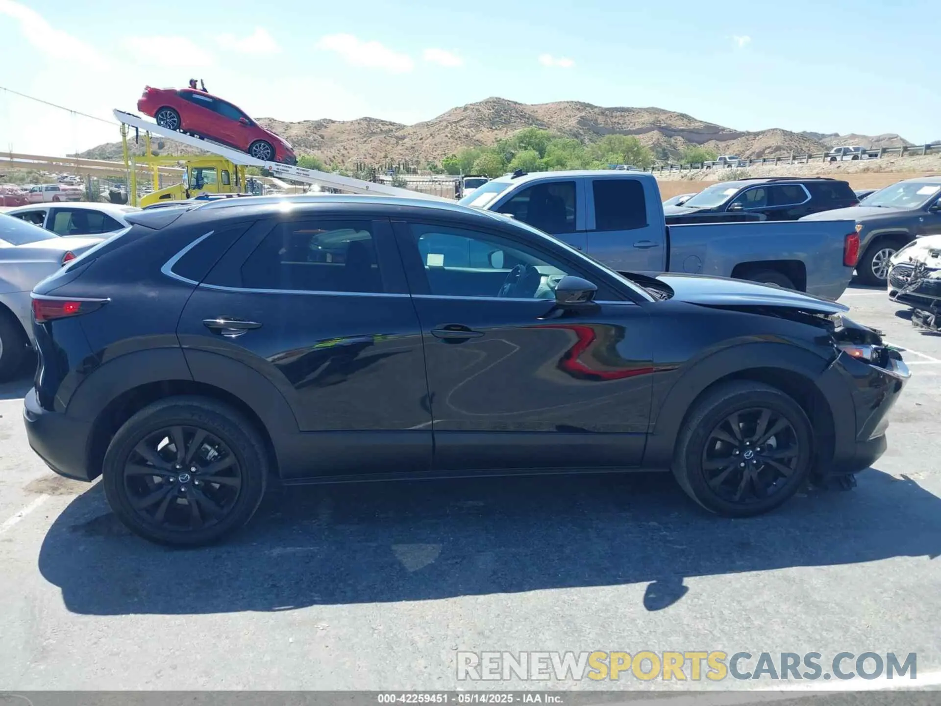 13 fotografías del automóvil dañado 3MVDMBBM9RM706894 MAZDA CX-30 2024